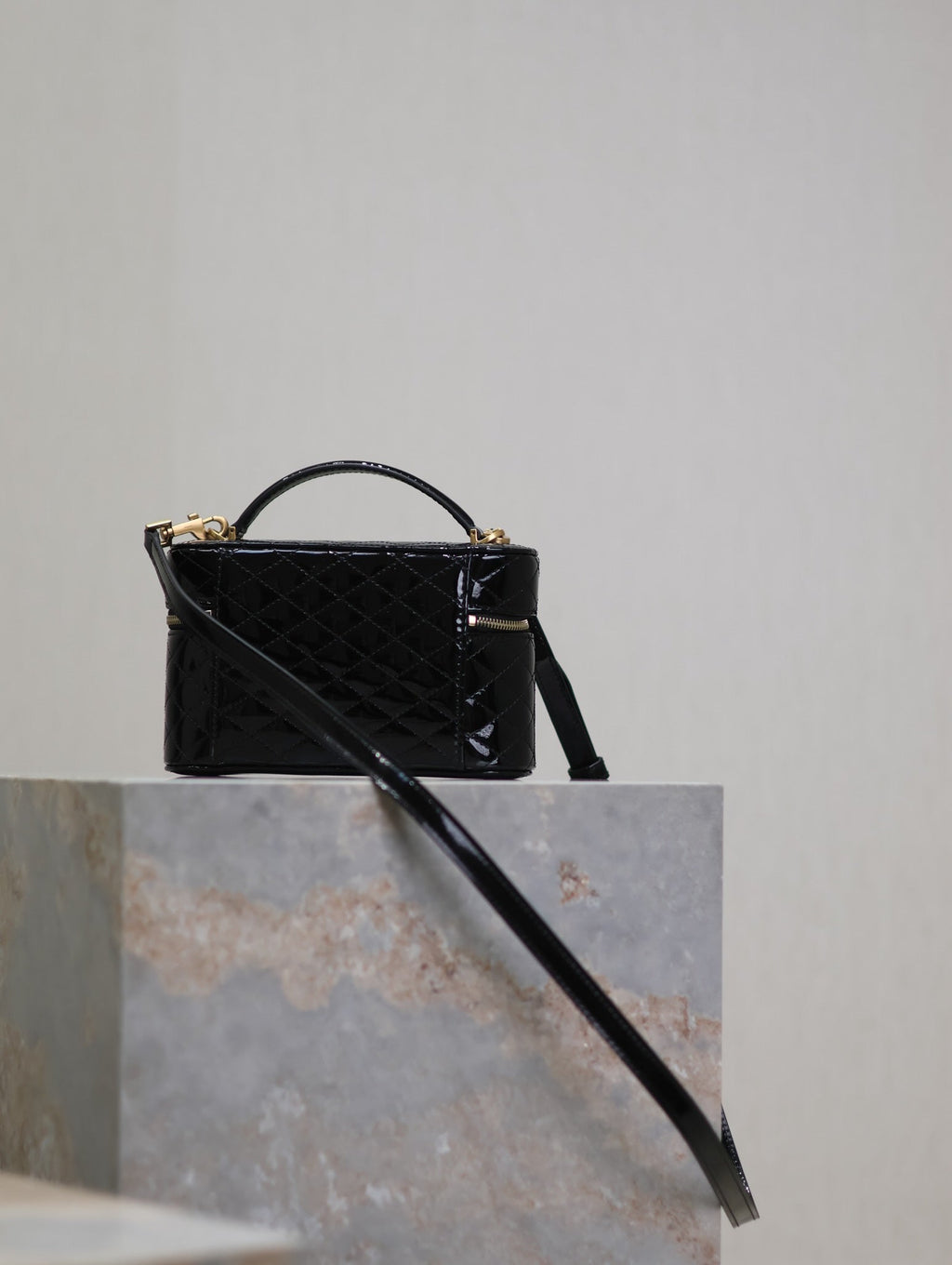 SAINT LAURENT GABY MINI VANITY 18 IN BLACK GLOSSY LAMBSKIN GOLD HARDWARE