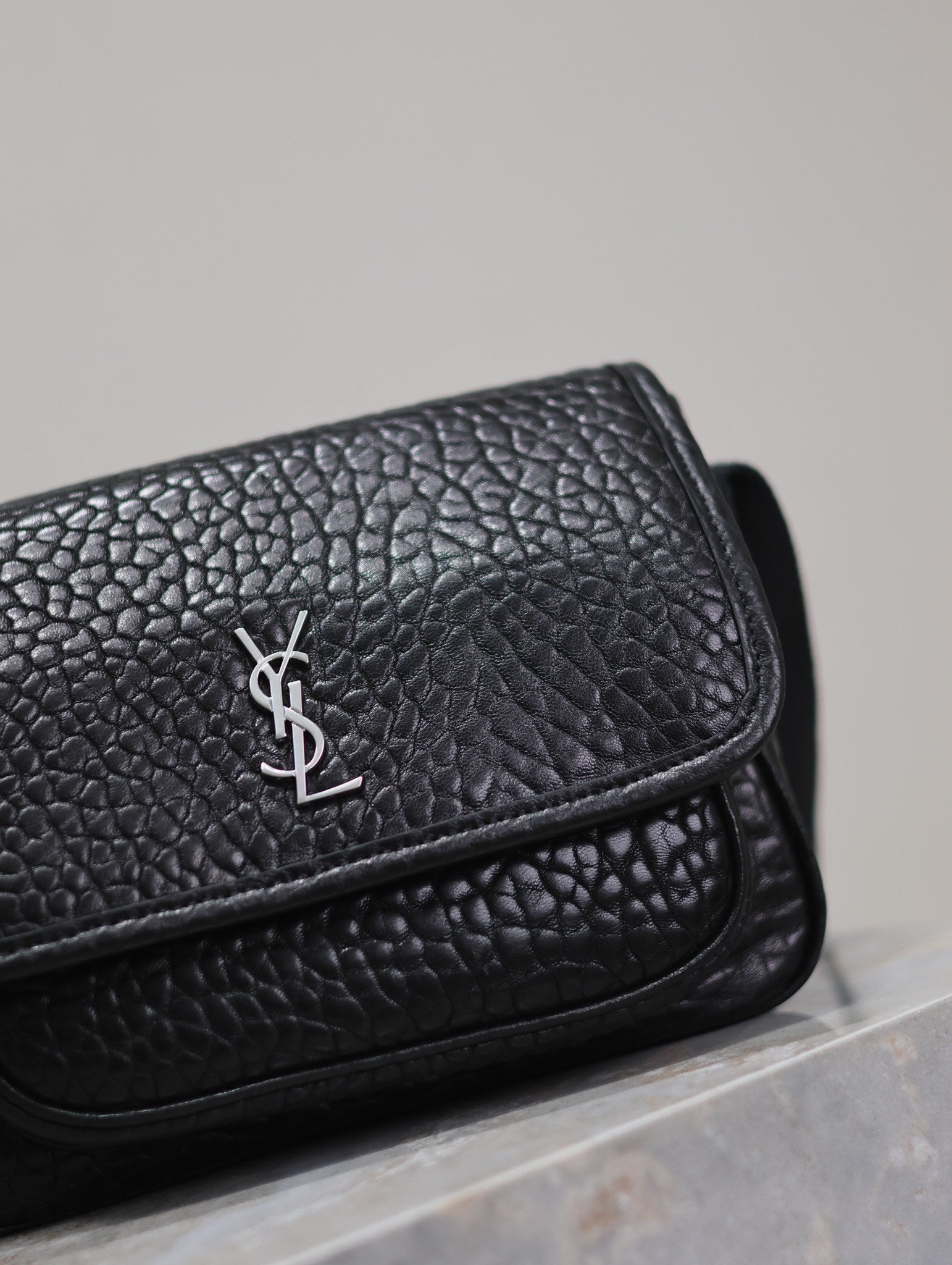 SAINT LAURENT NIKI BABY 22 IN BLACK ELEPHANT PATTERN LAMBSKIN SILVER LOGO
