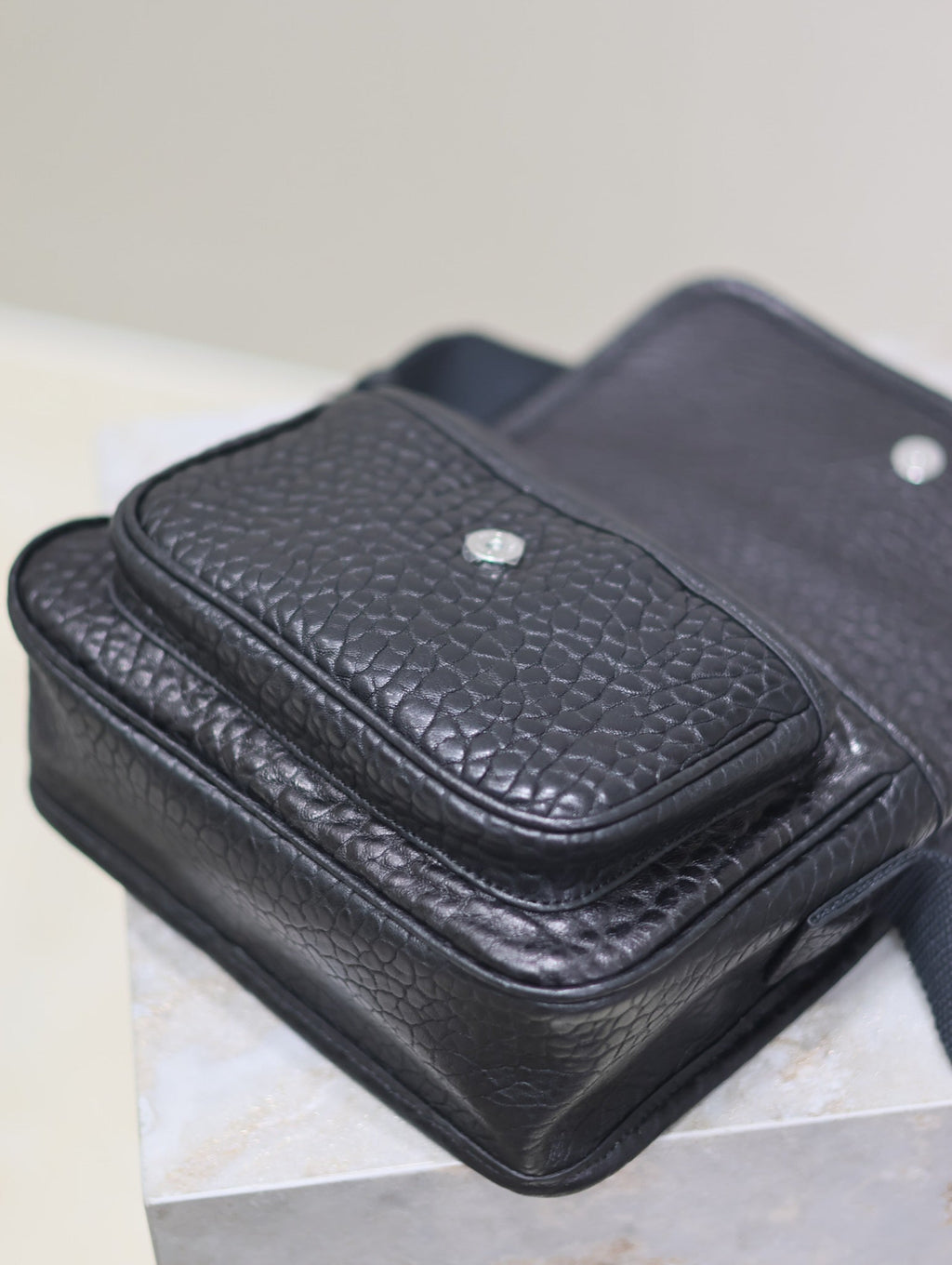 SAINT LAURENT NIKI BABY 22 IN BLACK ELEPHANT PATTERN LAMBSKIN SILVER LOGO