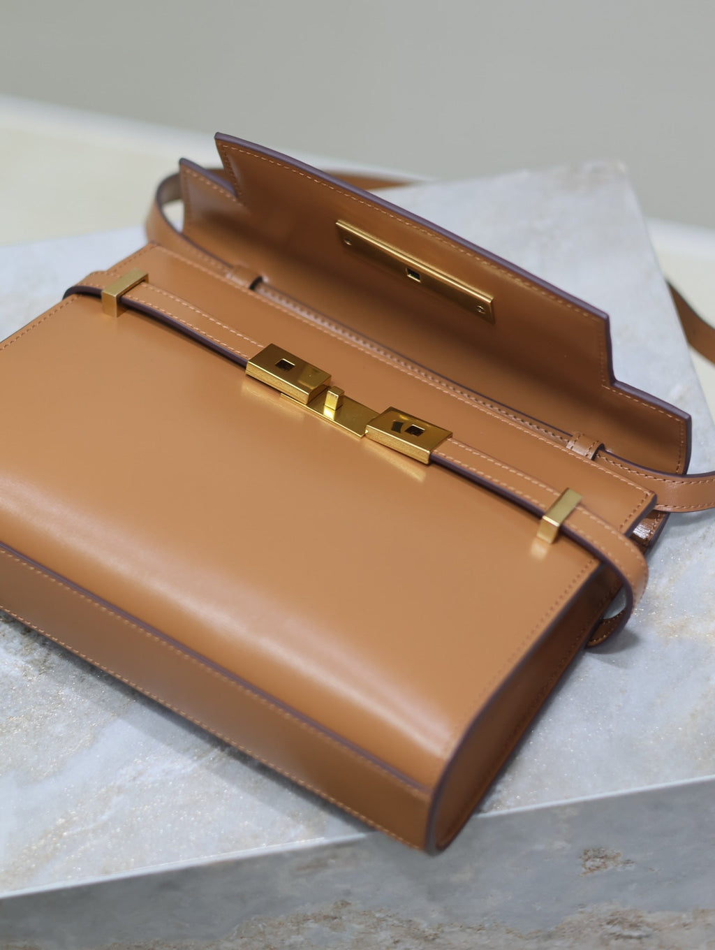 SAINT LAURENT MANHATTAN SMALL 24 IN BRONZE BROWN CALFSKIN GOLD HARDWARE