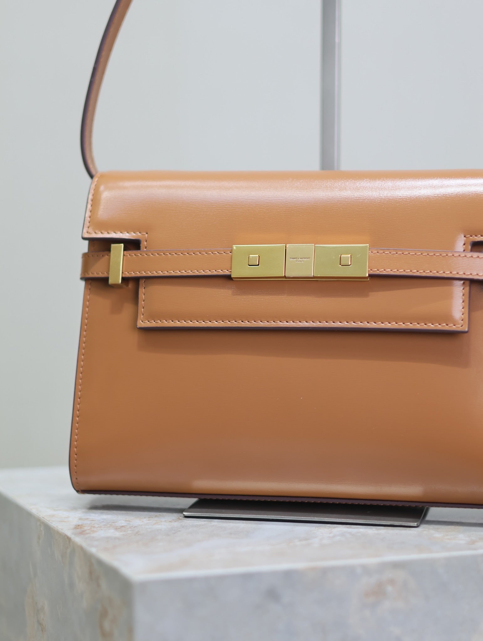 SAINT LAURENT MANHATTAN SMALL 24 IN BRONZE BROWN CALFSKIN GOLD HARDWARE