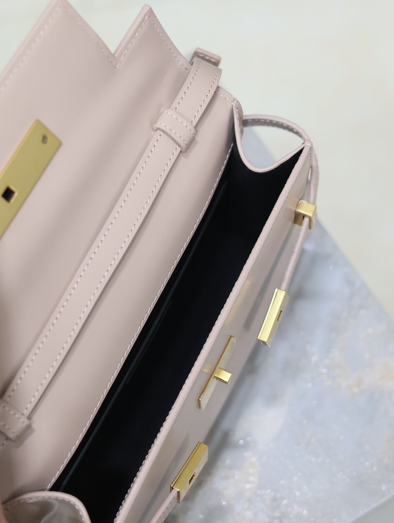 SAINT LAURENT MANHATTAN SMALL 24 IN DARK BEIGE SMOOTH LAMBSKIN GOLD HARDWARE