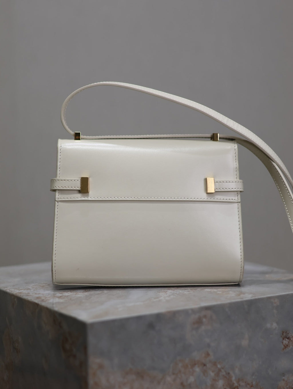 SAINT LAURENT YSL 25S MINI MANHATTAN 19 IN BLANC VINTAGE CALFSKIN GOLD HARDWRE