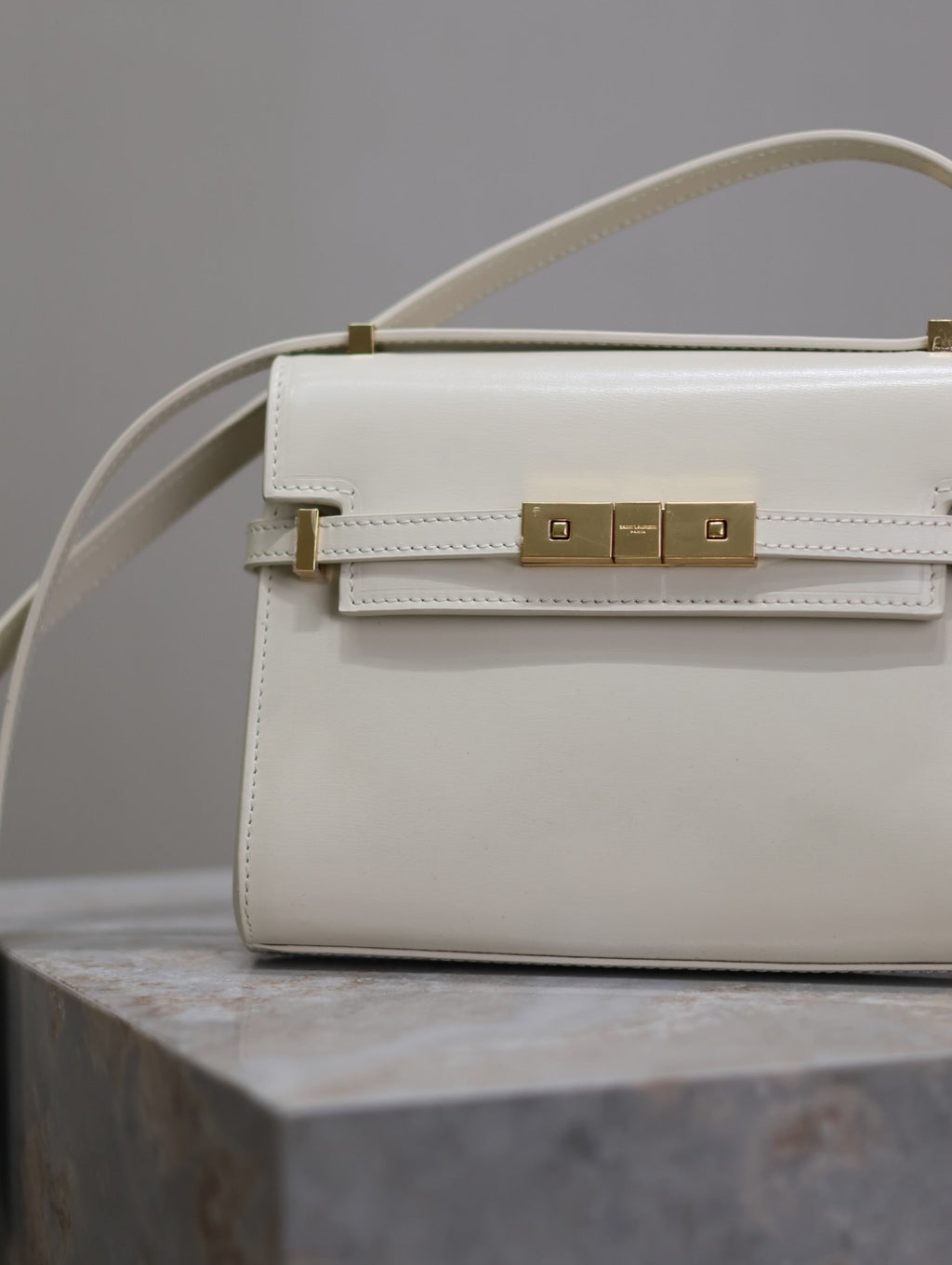 SAINT LAURENT YSL 25S MINI MANHATTAN 19 IN BLANC VINTAGE CALFSKIN GOLD HARDWRE