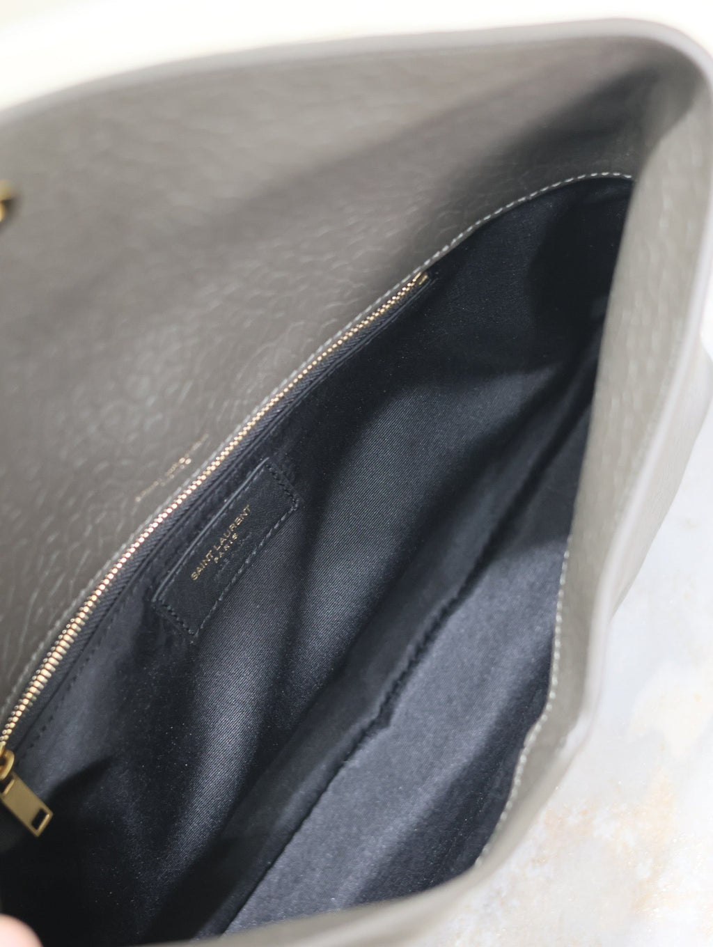 SAINT LAURENT ENVELOPE CLUTCH 29 IN KOMBU GREEN LAMBSKIN COPPER LOGO