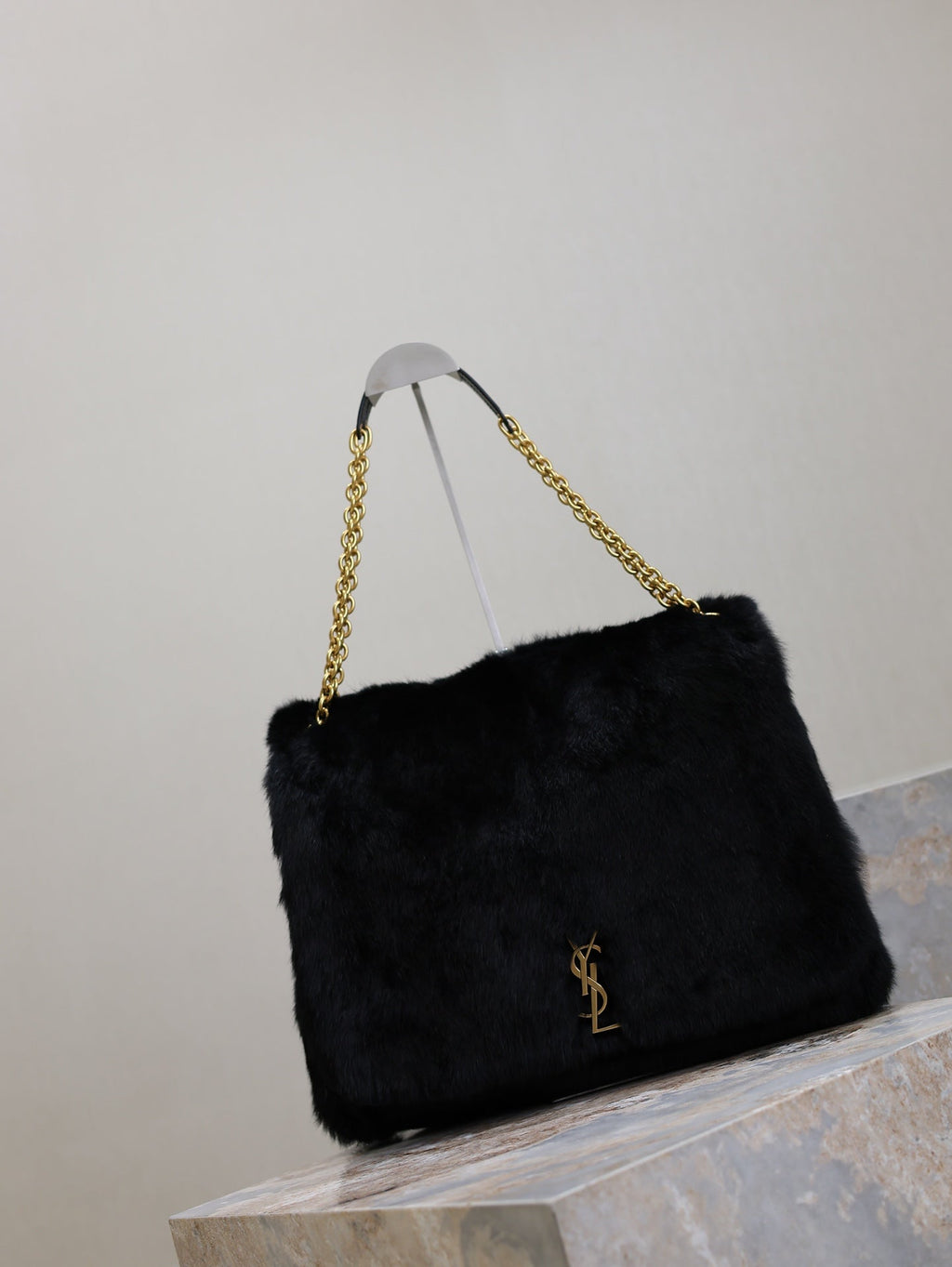 SAINT LAURENT JAMIE 4.3 LARGE BAG 43 IN BLACK LAMB FUR GOLD HARDWARE