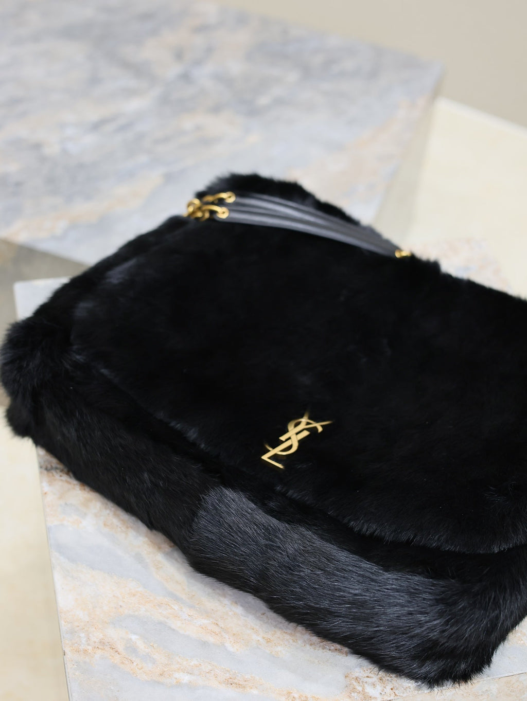 SAINT LAURENT JAMIE 4.3 LARGE BAG 43 IN BLACK LAMB FUR GOLD HARDWARE