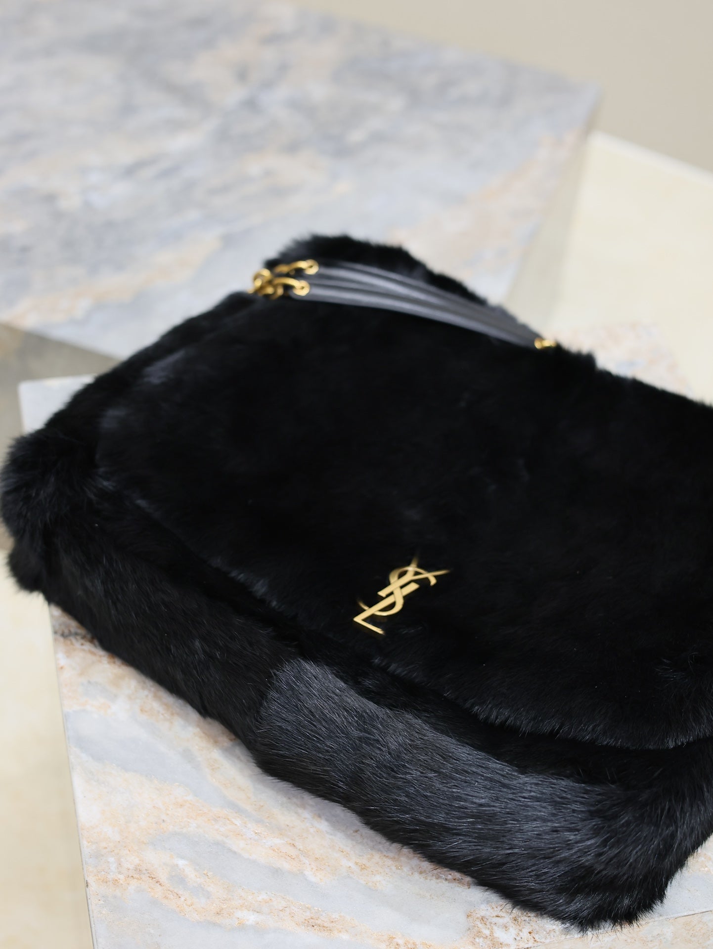 SAINT LAURENT JAMIE 4.3 LARGE BAG 43 IN BLACK LAMB FUR GOLD HARDWARE