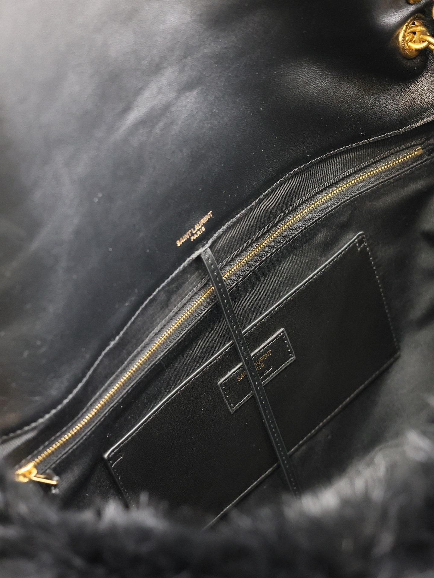 SAINT LAURENT JAMIE 4.3 LARGE BAG 43 IN BLACK LAMB FUR GOLD HARDWARE