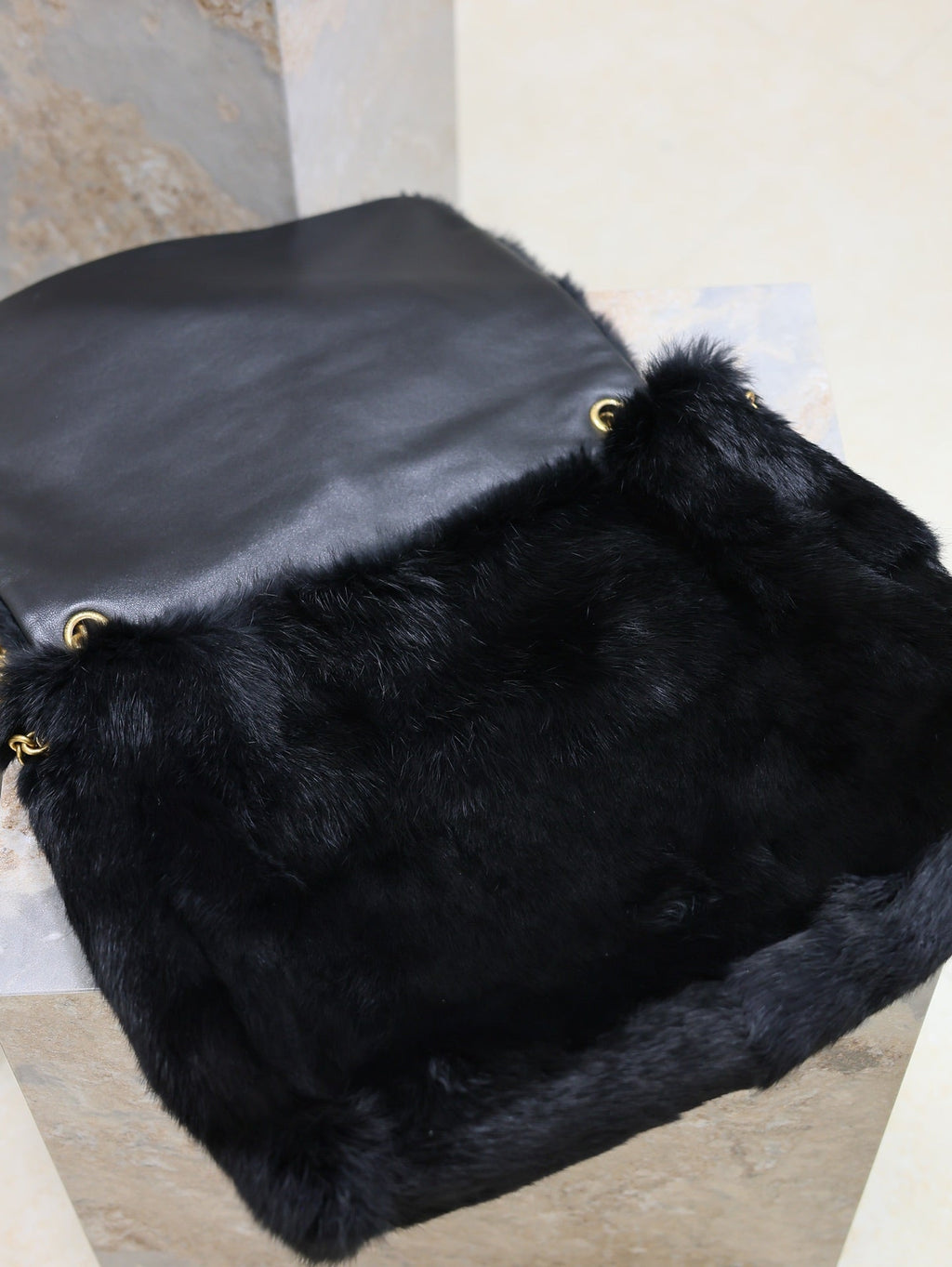 SAINT LAURENT JAMIE 4.3 LARGE BAG 43 IN BLACK LAMB FUR GOLD HARDWARE