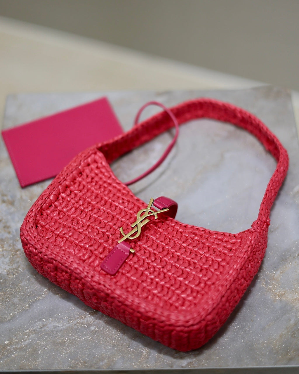 SAINT LAURENT LE 5 À 7 BAG  19 IN MAGENTA PINK WOVEN RAFFIA