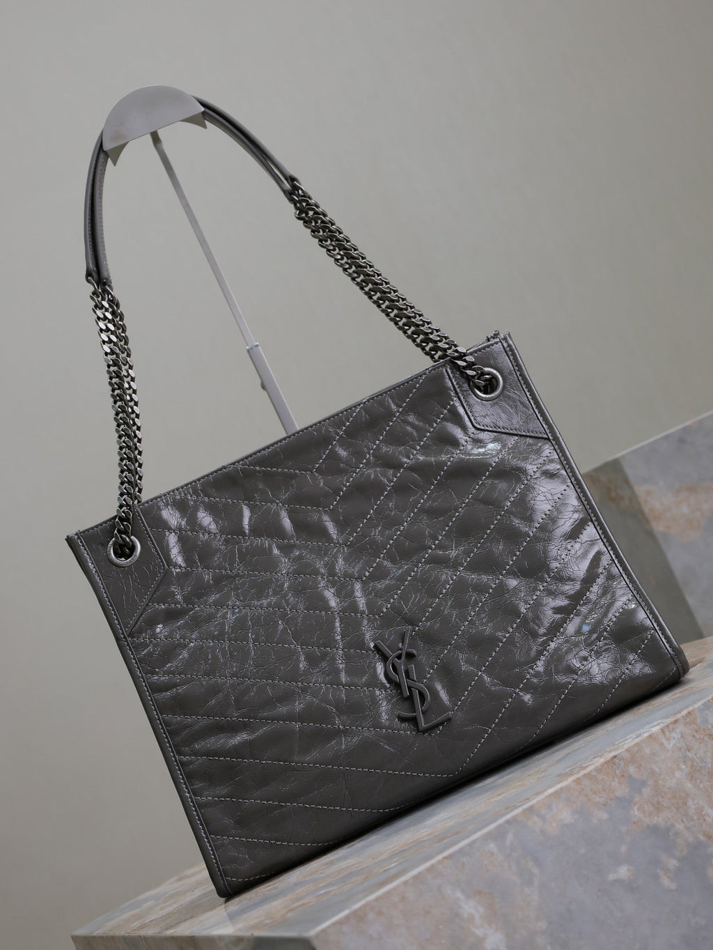 SAINT LAURENT NIKI SHOPPING BAG 33 IN GRAY CRUMPLED CALFSKIN