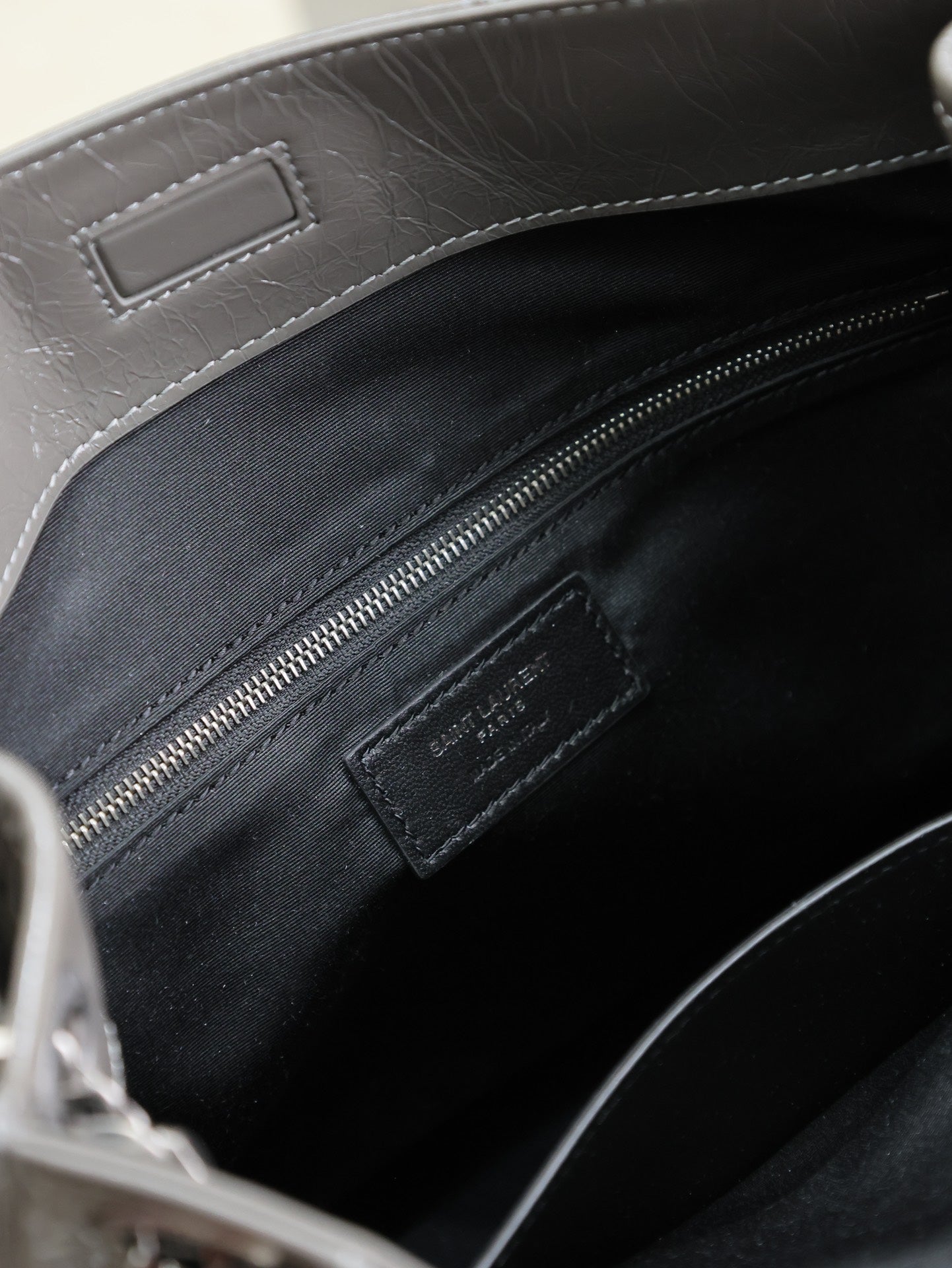 SAINT LAURENT NIKI SHOPPING BAG 33 IN GRAY CRUMPLED CALFSKIN
