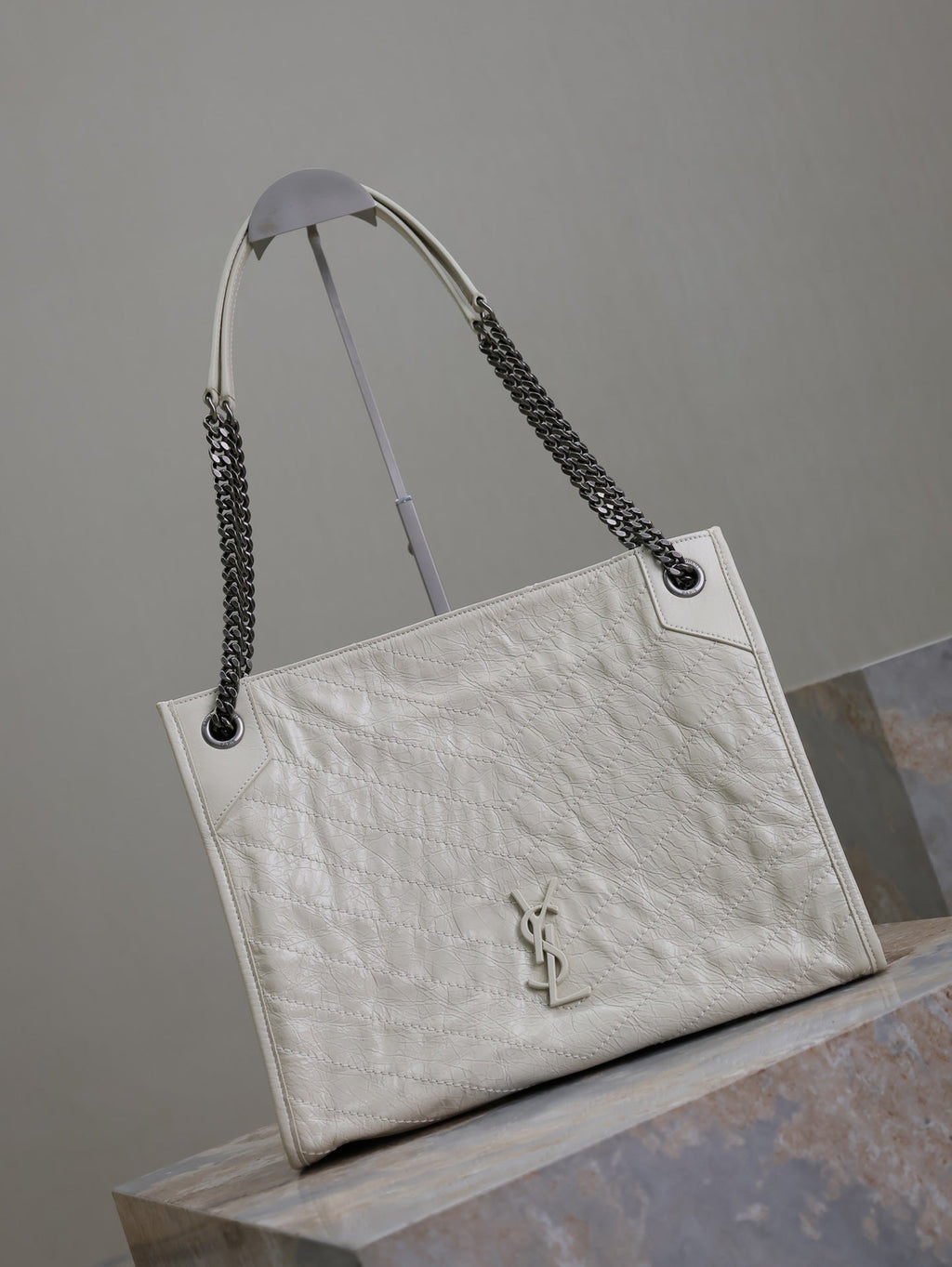 SAINT LAURENT NIKI SHOPPING BAG 33 IN WHITE CRUMPLED CALFSKIN