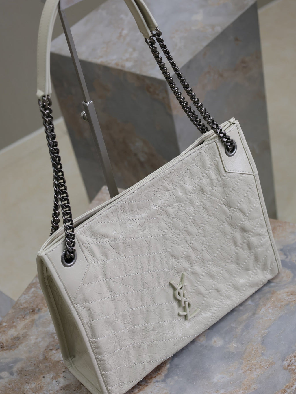 SAINT LAURENT NIKI SHOPPING BAG 33 IN WHITE CRUMPLED CALFSKIN