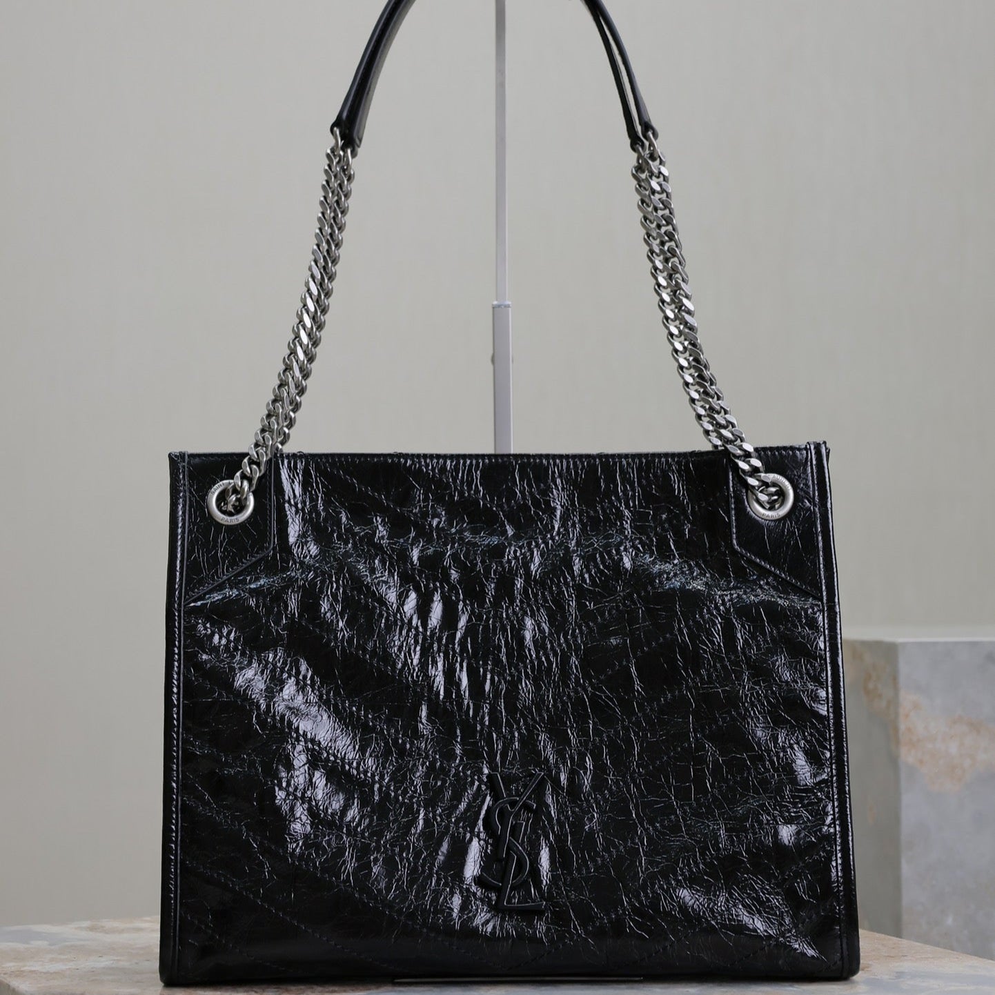 SAINT LAURENT NIKI SHOPPING BAG 33 IN BLACK CRUMPLED CALFSKIN SILVER HARDWARE