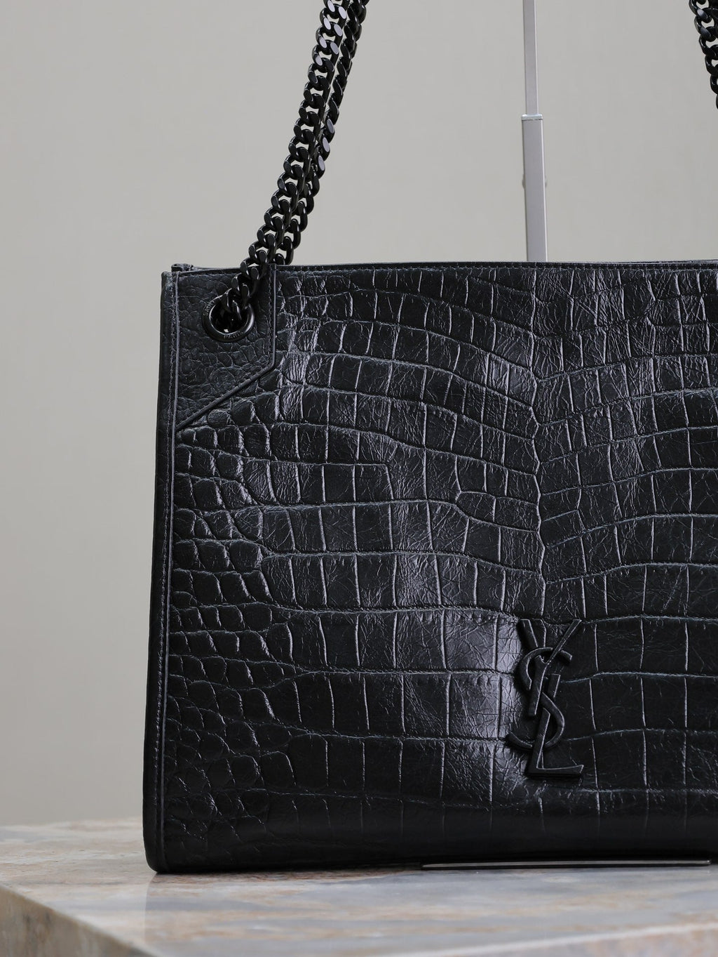 SAINT LAURENT NIKI SHOPPING BAG 33 IN BLACK CROCODILE-EMBOSSED CALFSKIN