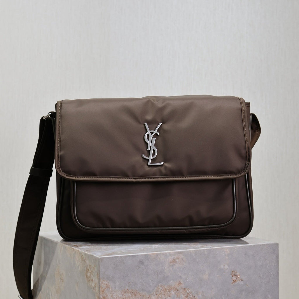 SAINT LAURENT NIKI LARGE 32 IN CHOCOLATE NYLON SILVER LOGO