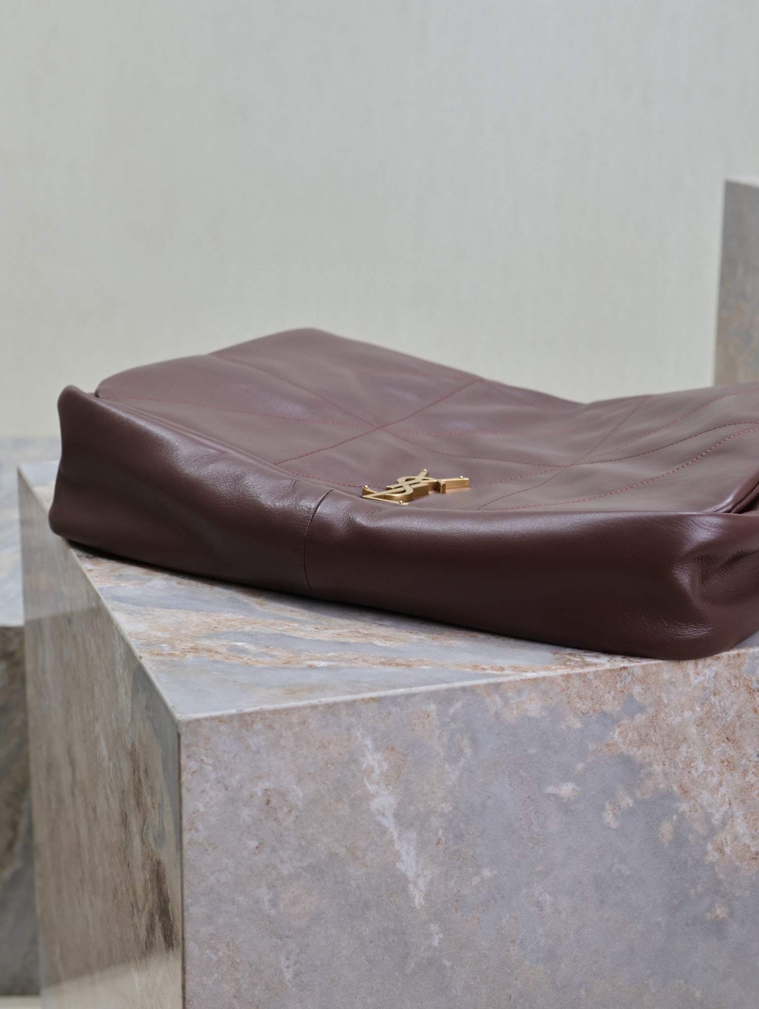SAINT LAURENT JAMIE 4.3 LARGE BAG 43 IN WINE RED LAMBSKIN GOLD HARDWARE