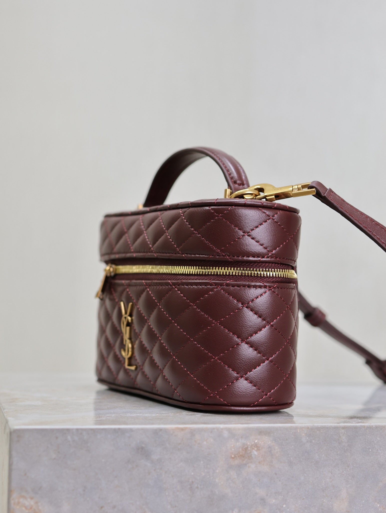 SAINT LAURENT GABY MINI VANITY 18 IN AUBURN RED LAMBSKIN GOLD HARDWARE