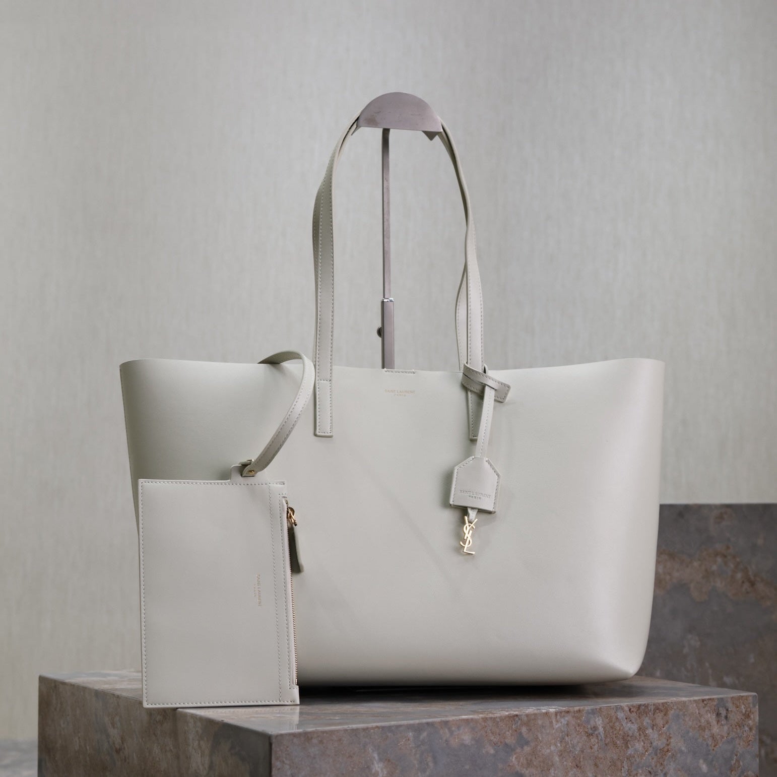 SAINT LAURENT SHOPPING TOTE BAG 38 IN WHITE CALFSKIN