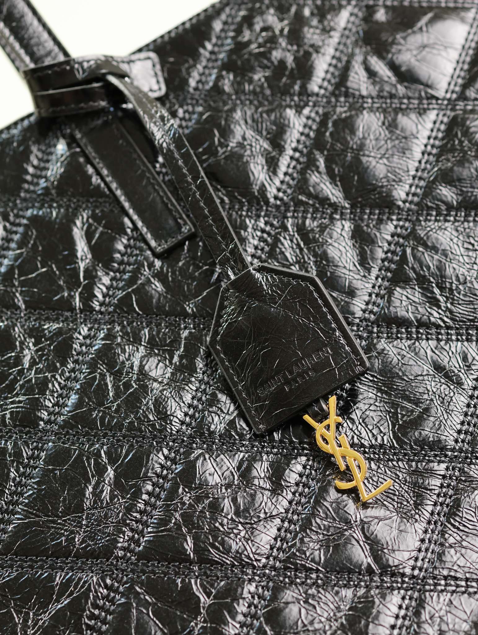 SAINT LAURENT SHOPPING TOTE BAG 38 IN BLACK CRUMPLED CALFSKIN