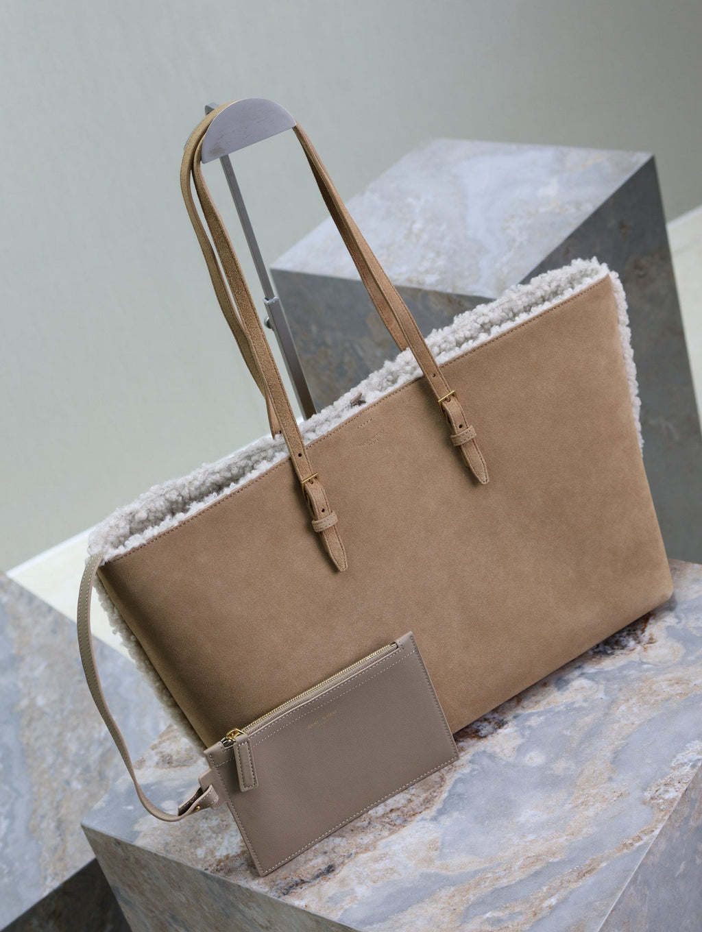 SAINT LAURENT SHOPPING TOTE BAG 38 IN TAN BROWN SUEDE AND WHITE SHEARLING TRIM