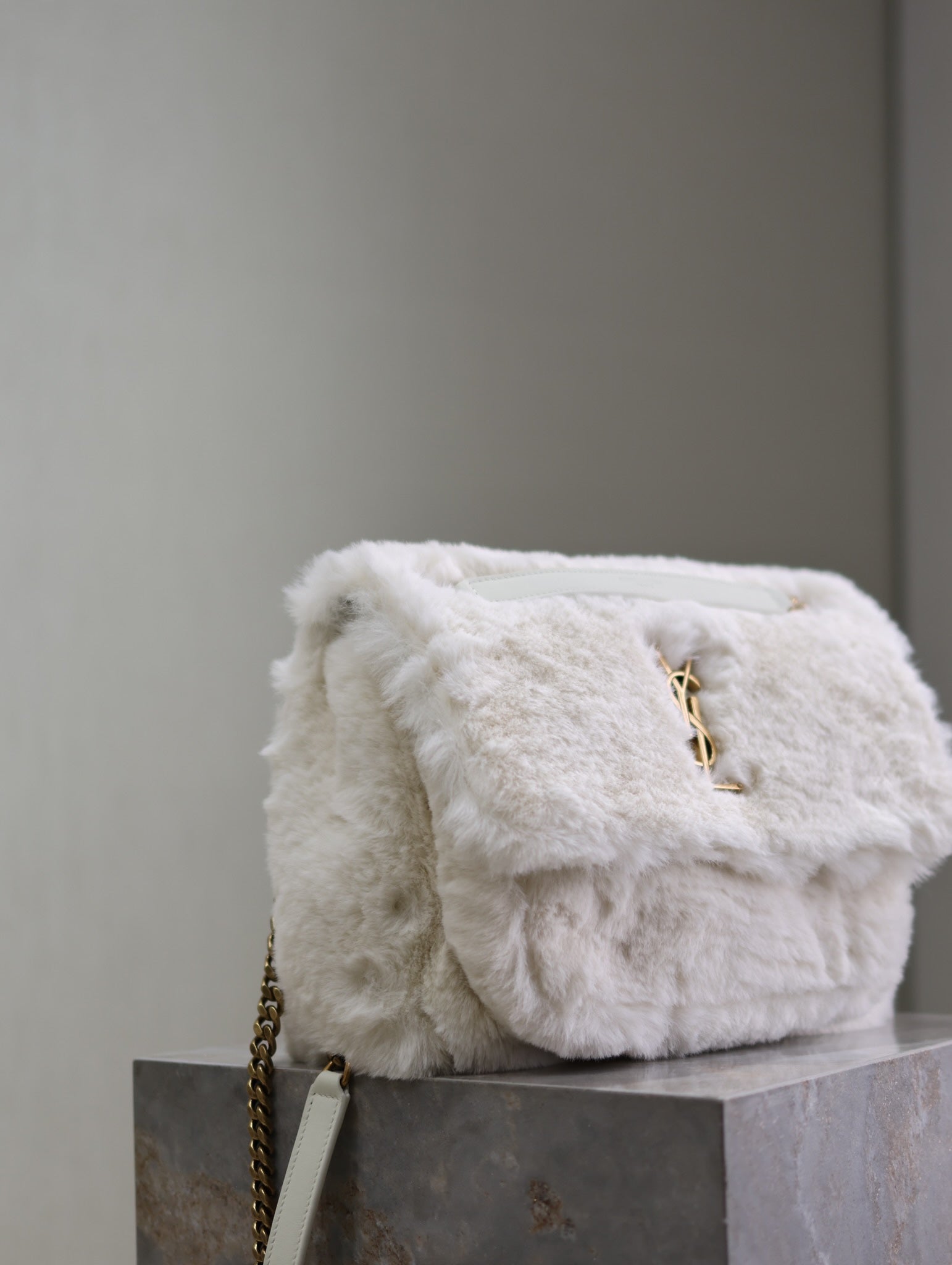 SAINT LAURENT NIKI MEDIUM 28 IN WHITE RABBIT FUR GOLD HARDWARE