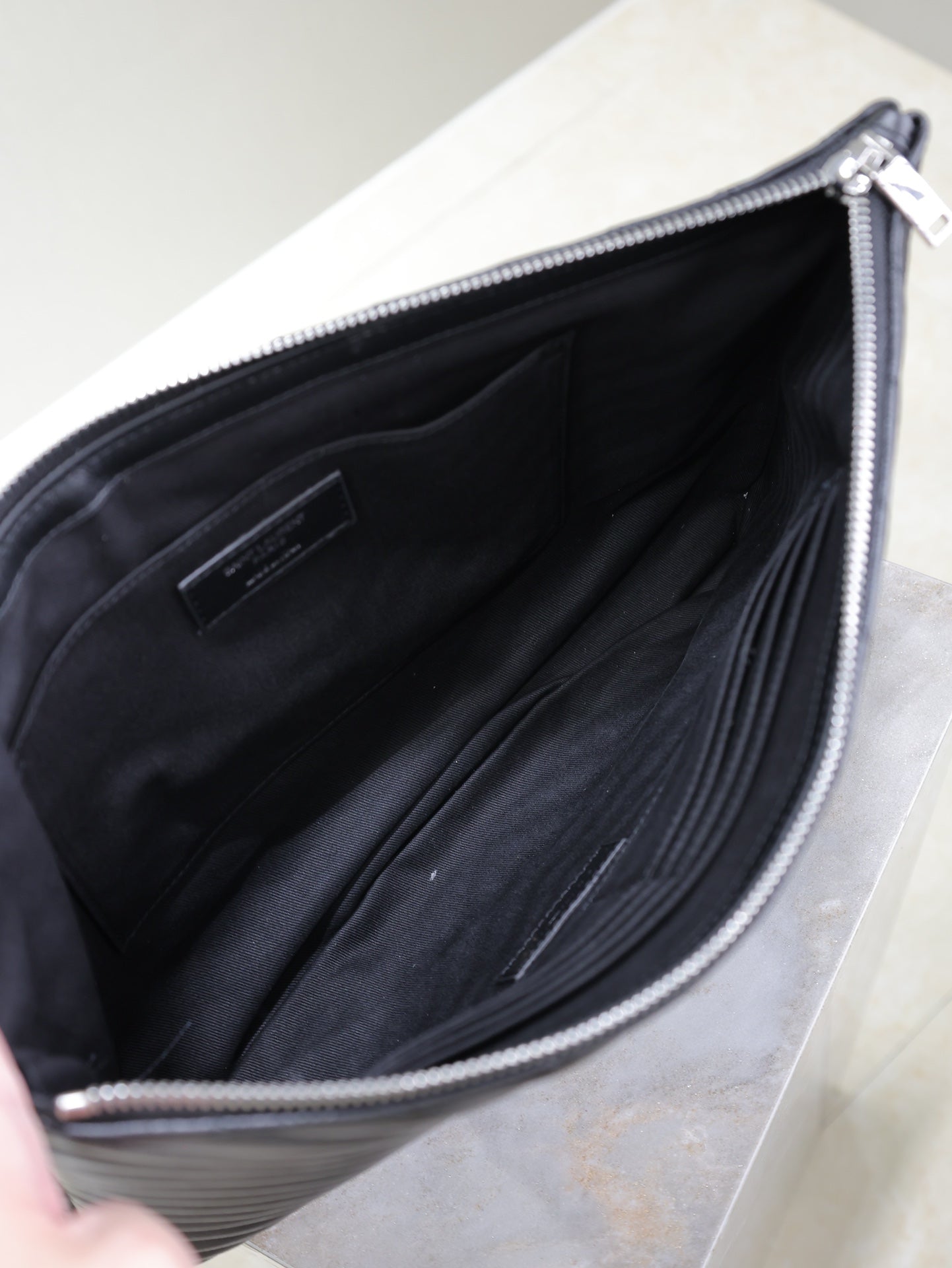 SAINT LAURENT CLUTCH 36 IN BLACK QUILTED CALFSKIN SILVER BUCKLE