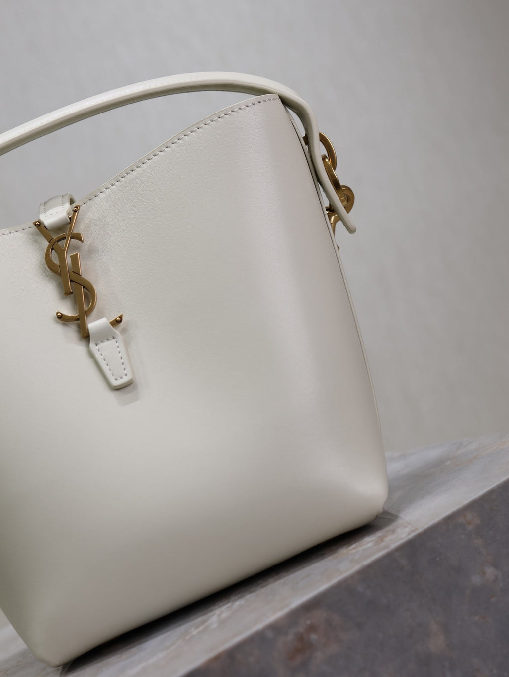 SAINT LAURENT YSL 25S LE 37 BAG 20 IN DUSTY GRAY CALFSKIN GOLD HARDWRE