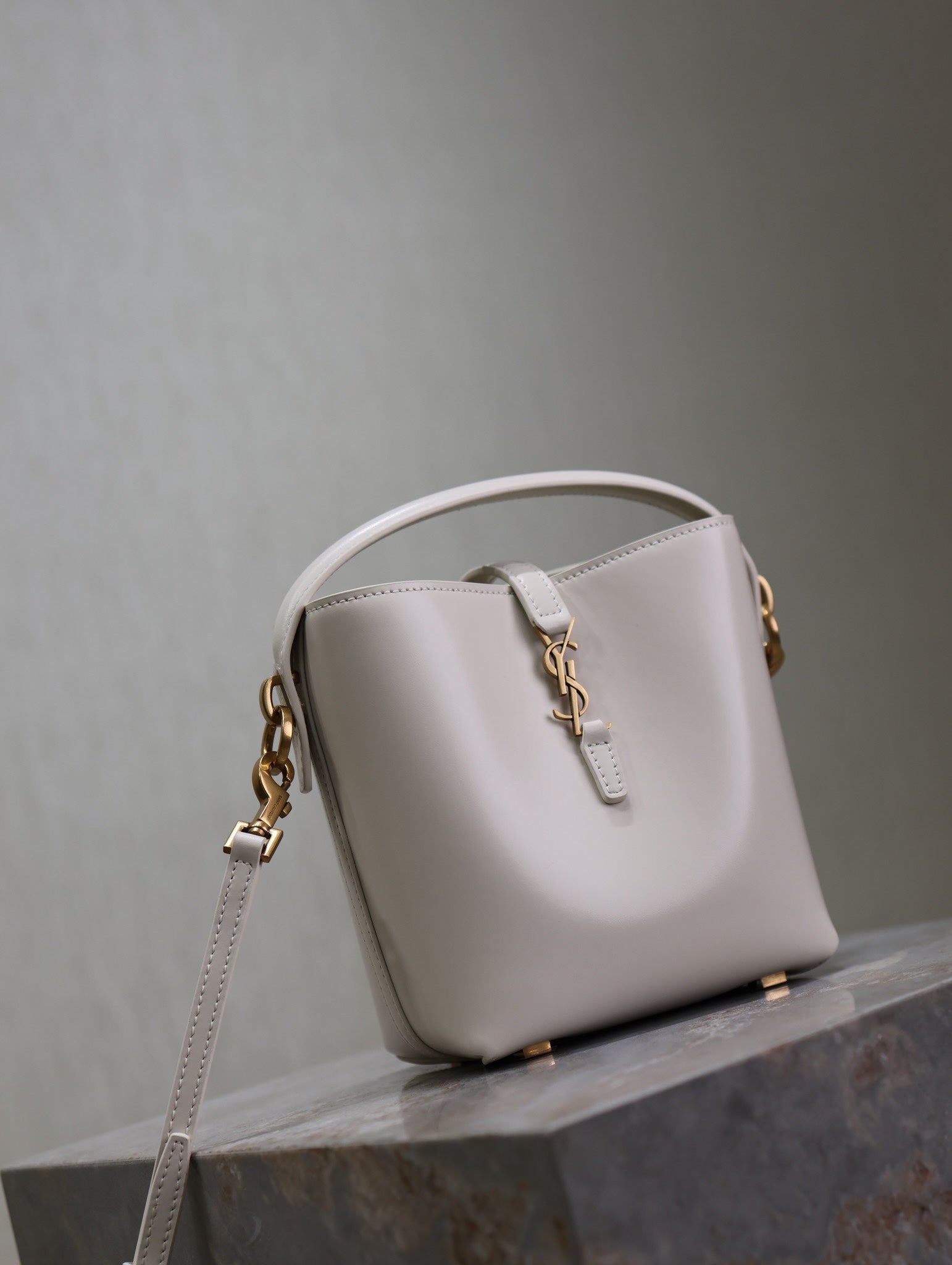 SAINT LAURENT YSL 25S LE 37 MINI 15 IN DUSTY GRAY CALFSKIN GOLD HARDWRE