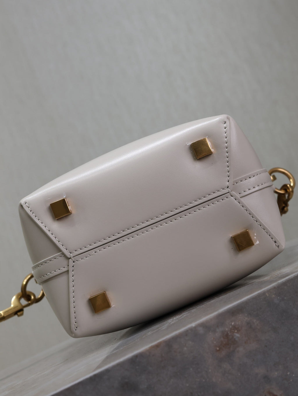 SAINT LAURENT YSL 25S LE 37 MINI 15 IN DUSTY GRAY CALFSKIN GOLD HARDWRE