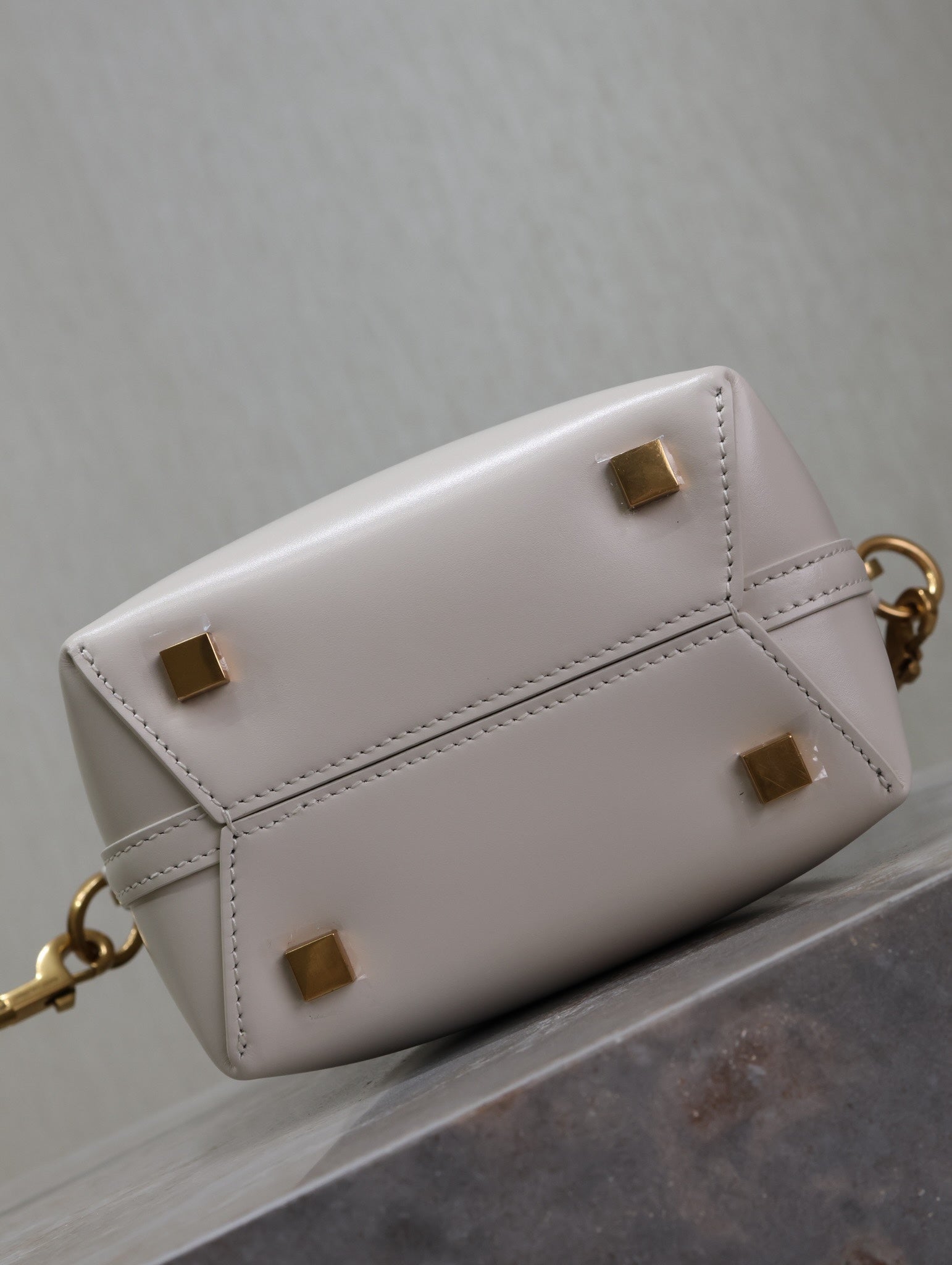 SAINT LAURENT YSL 25S LE 37 MINI 15 IN DUSTY GRAY CALFSKIN GOLD HARDWRE