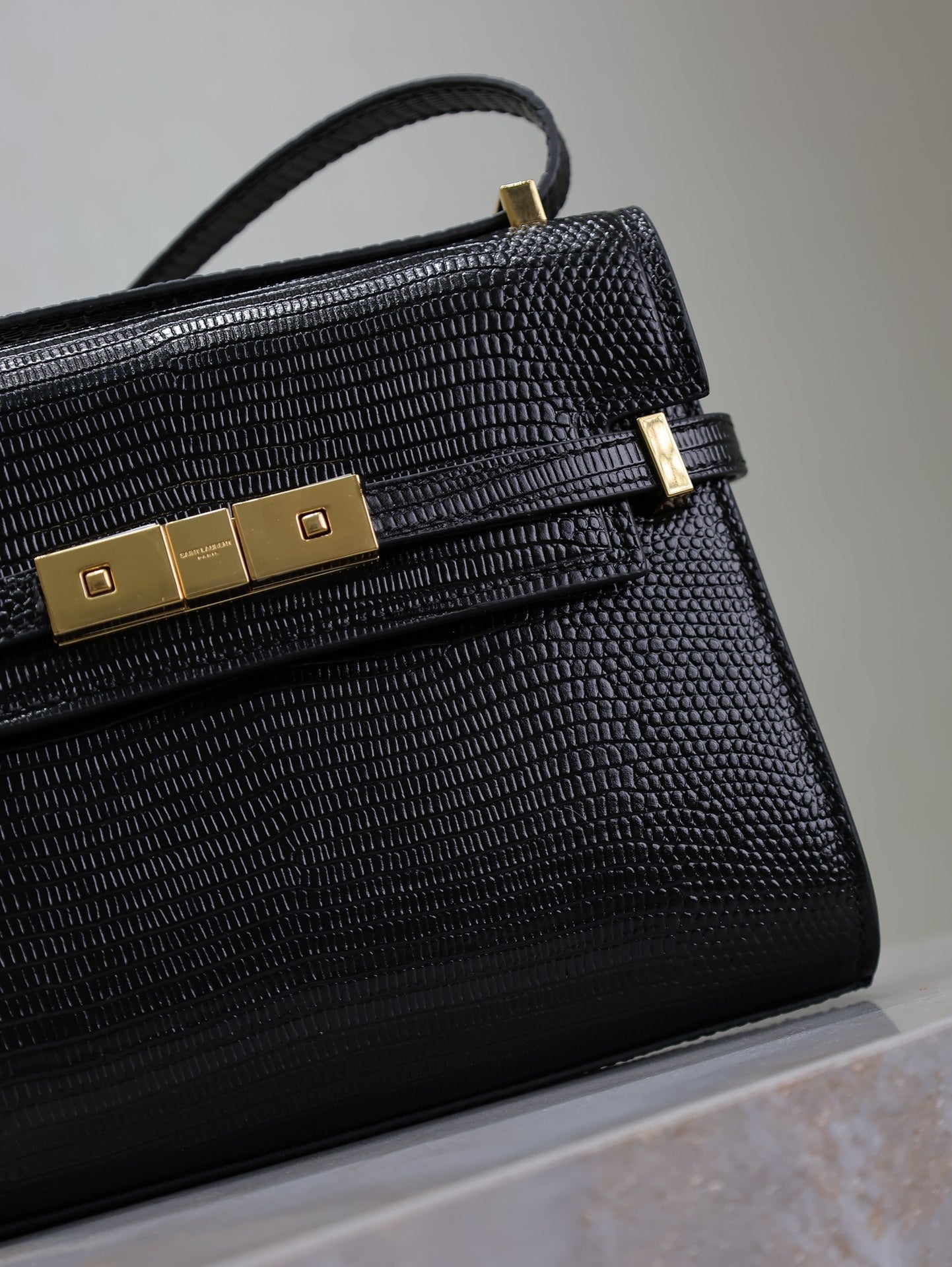 SAINT LAURENT YSL 25S MINI MANHATTAN 19 IN BLACK SHINY CROCODILE CALFSKIN GOLD HARDWRE