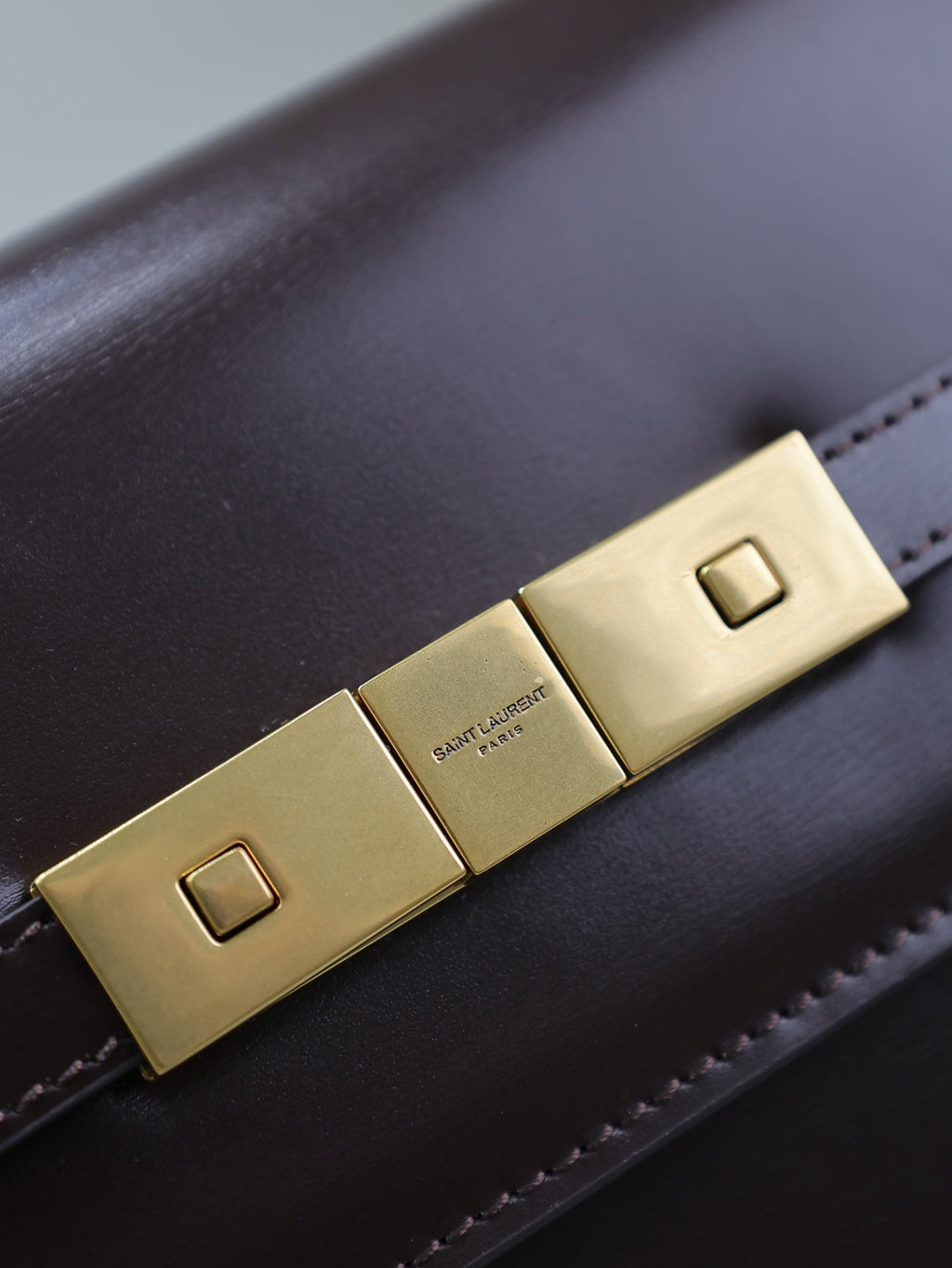 SAINT LAURENT YSL 25S MANHATTAN SMALL 24 IN ROUGE CABERNET CALFSKIN GOLD HARDWRE