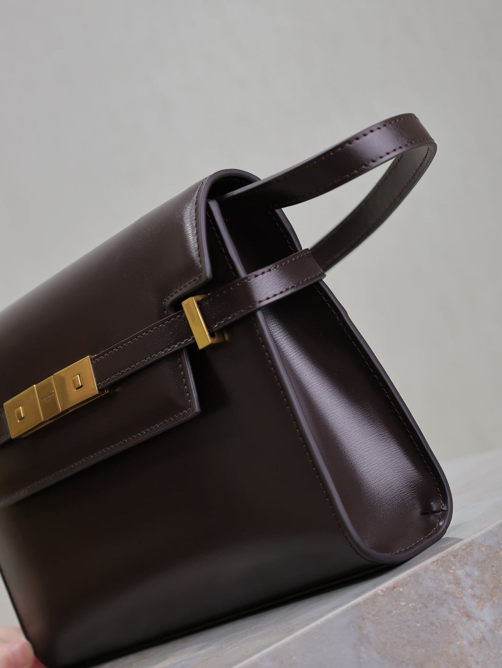 SAINT LAURENT YSL 25S MANHATTAN SMALL 24 IN ROUGE CABERNET CALFSKIN GOLD HARDWRE