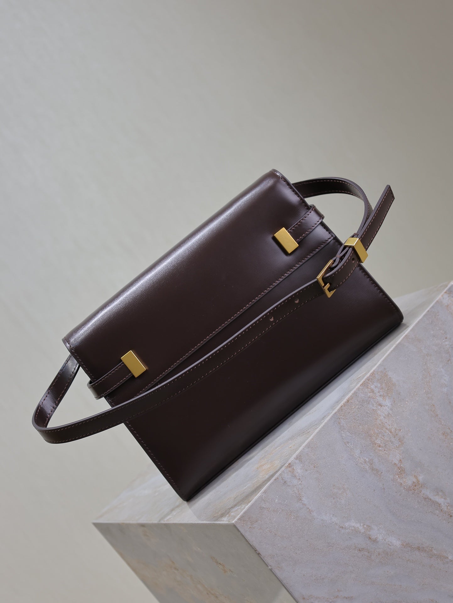 SAINT LAURENT YSL 25S MANHATTAN SMALL 24 IN ROUGE CABERNET CALFSKIN GOLD HARDWRE