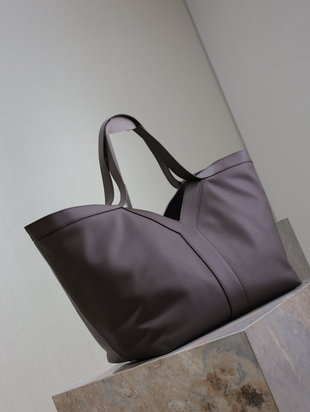 SAINT LAURENT YSL 25S Y TOTE 50 IN PURPLE BROWN CALFSKIN GOLD HARDWARE