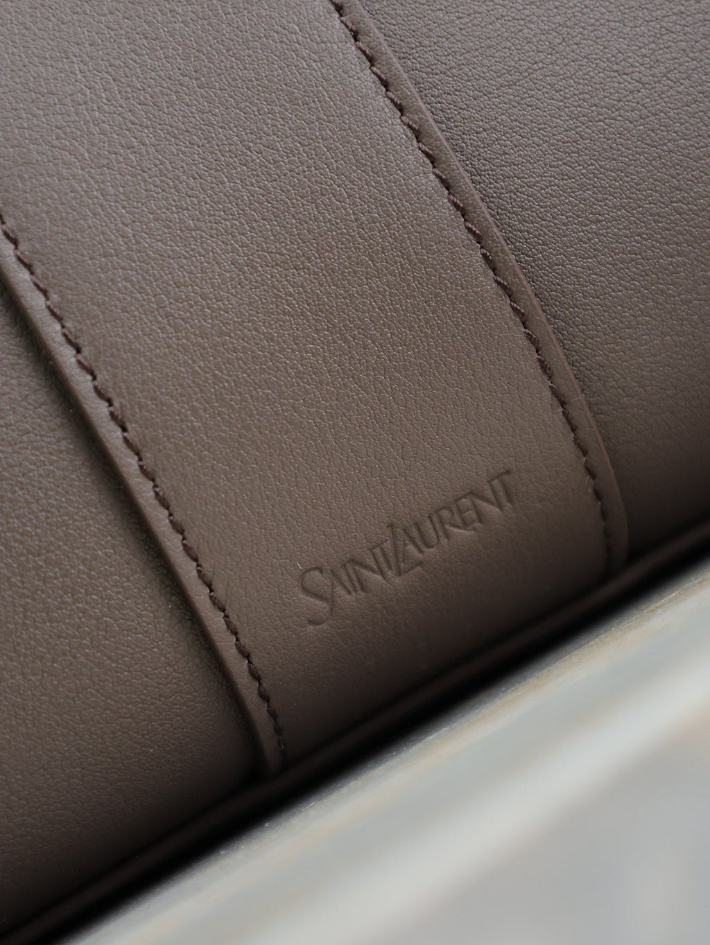 SAINT LAURENT YSL 25S Y TOTE 50 IN PURPLE BROWN CALFSKIN GOLD HARDWRE