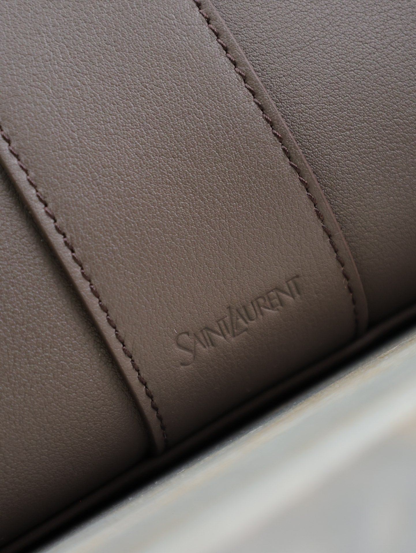 SAINT LAURENT YSL 25S Y TOTE 50 IN PURPLE BROWN CALFSKIN GOLD HARDWRE