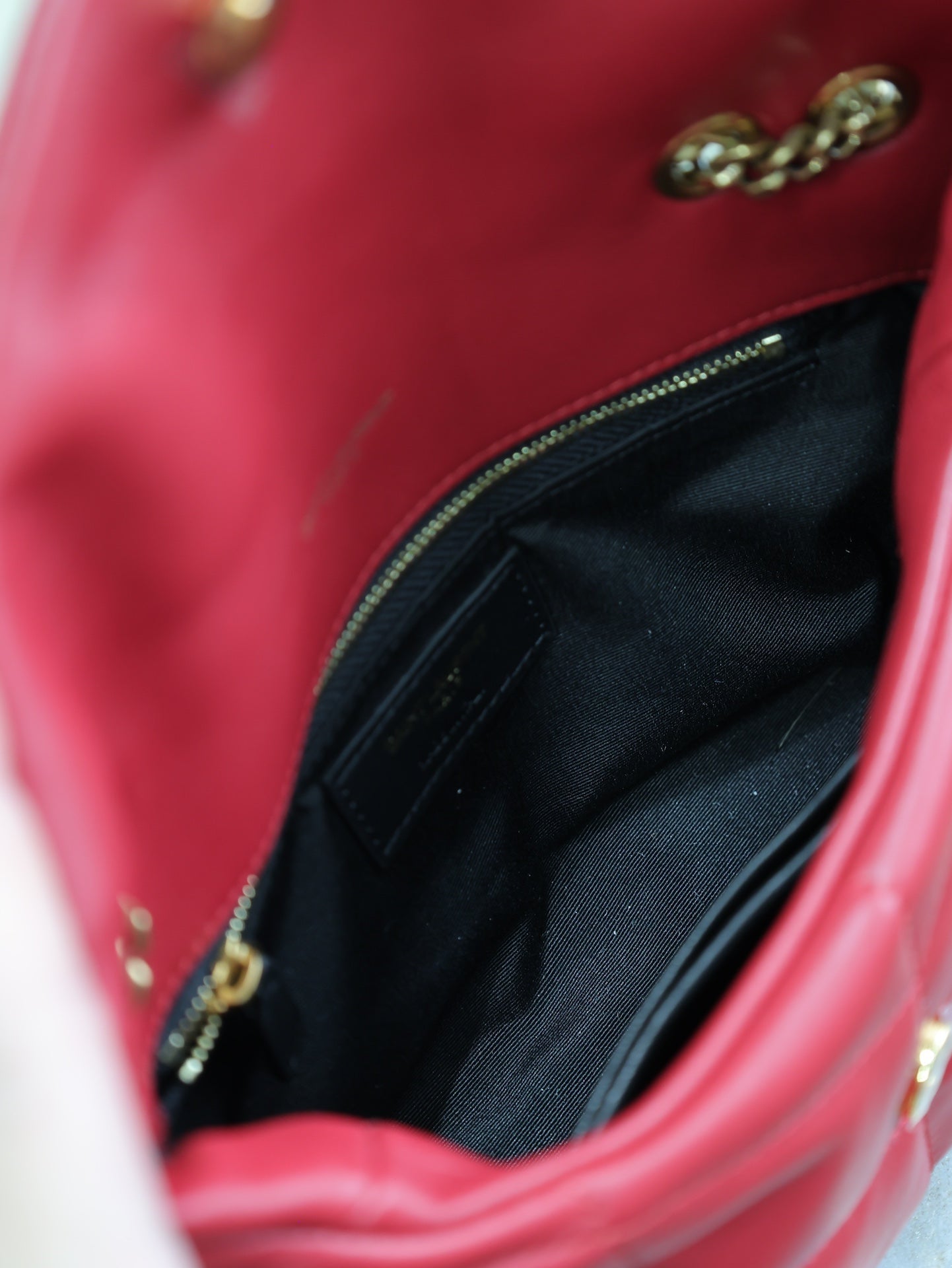 SAINT LAURENT PUFFER TOY 23 IN RED LAMBSKIN GOLD HARDWARE