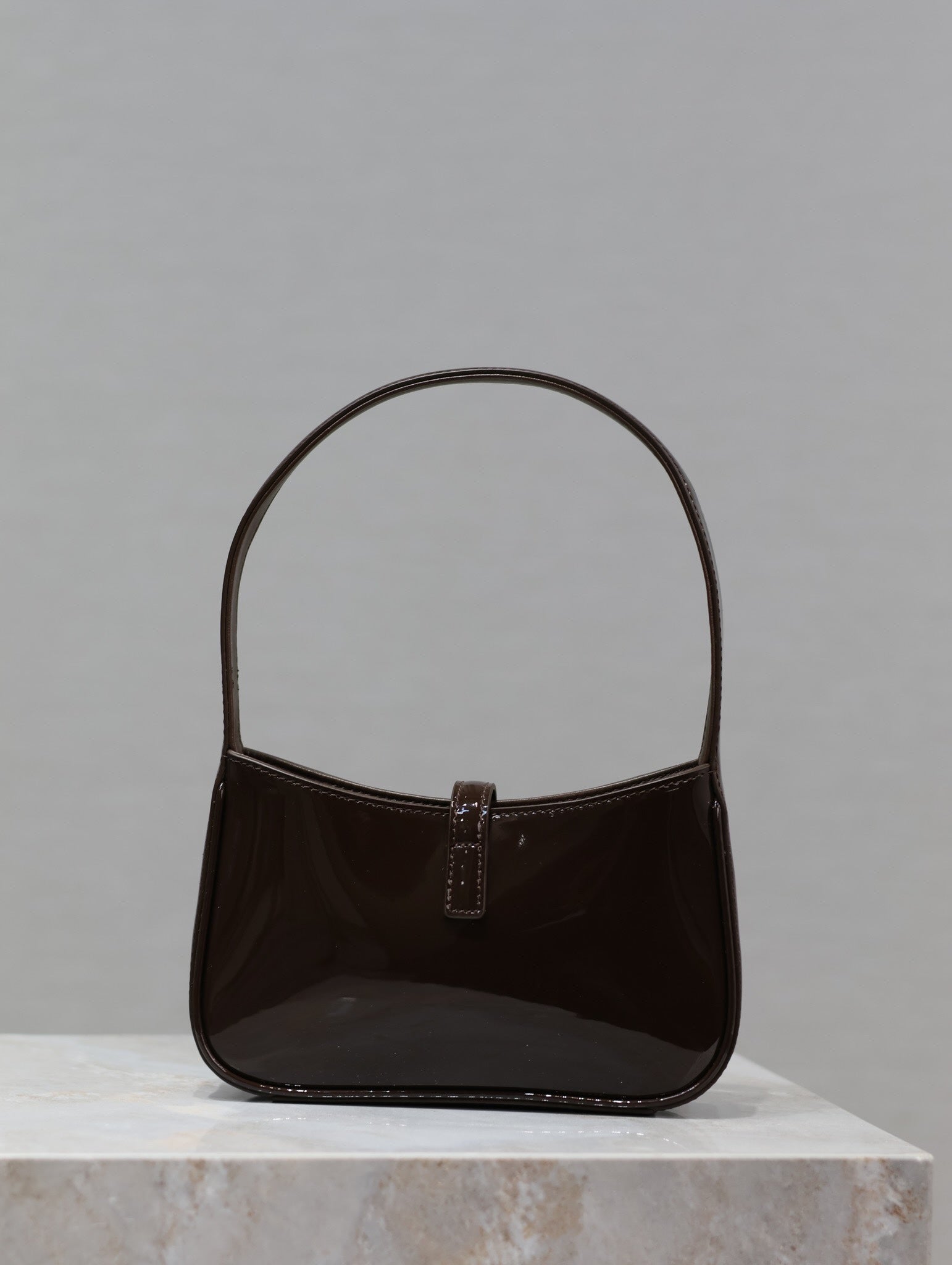 SAINT LAURENT LE 5 À 7 MINI BAG 19 IN CHOCOLATE PATENT CALFSKIN GOLD LOGO