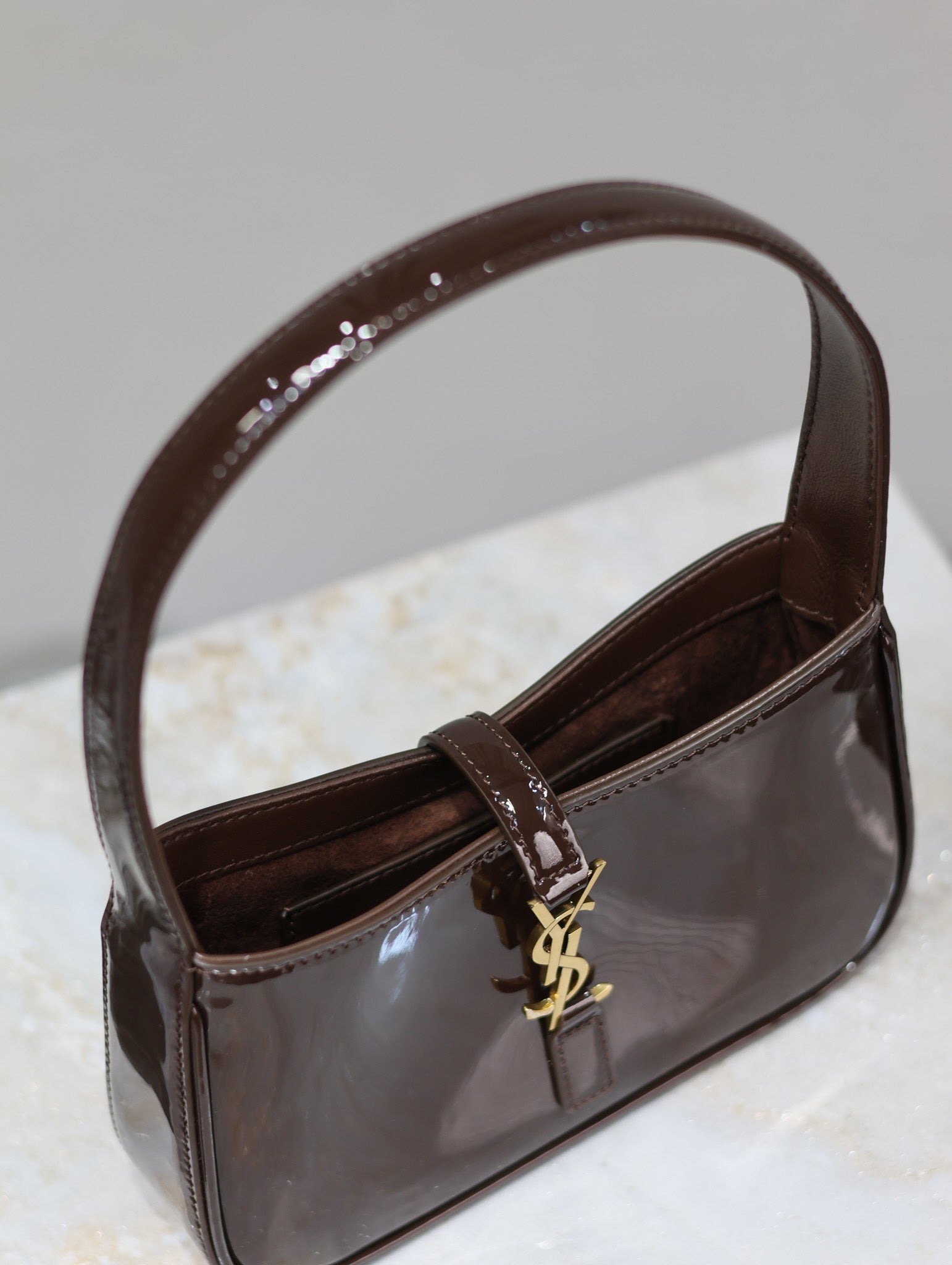 SAINT LAURENT LE 5 À 7 MINI BAG 19 IN CHOCOLATE PATENT CALFSKIN GOLD LOGO