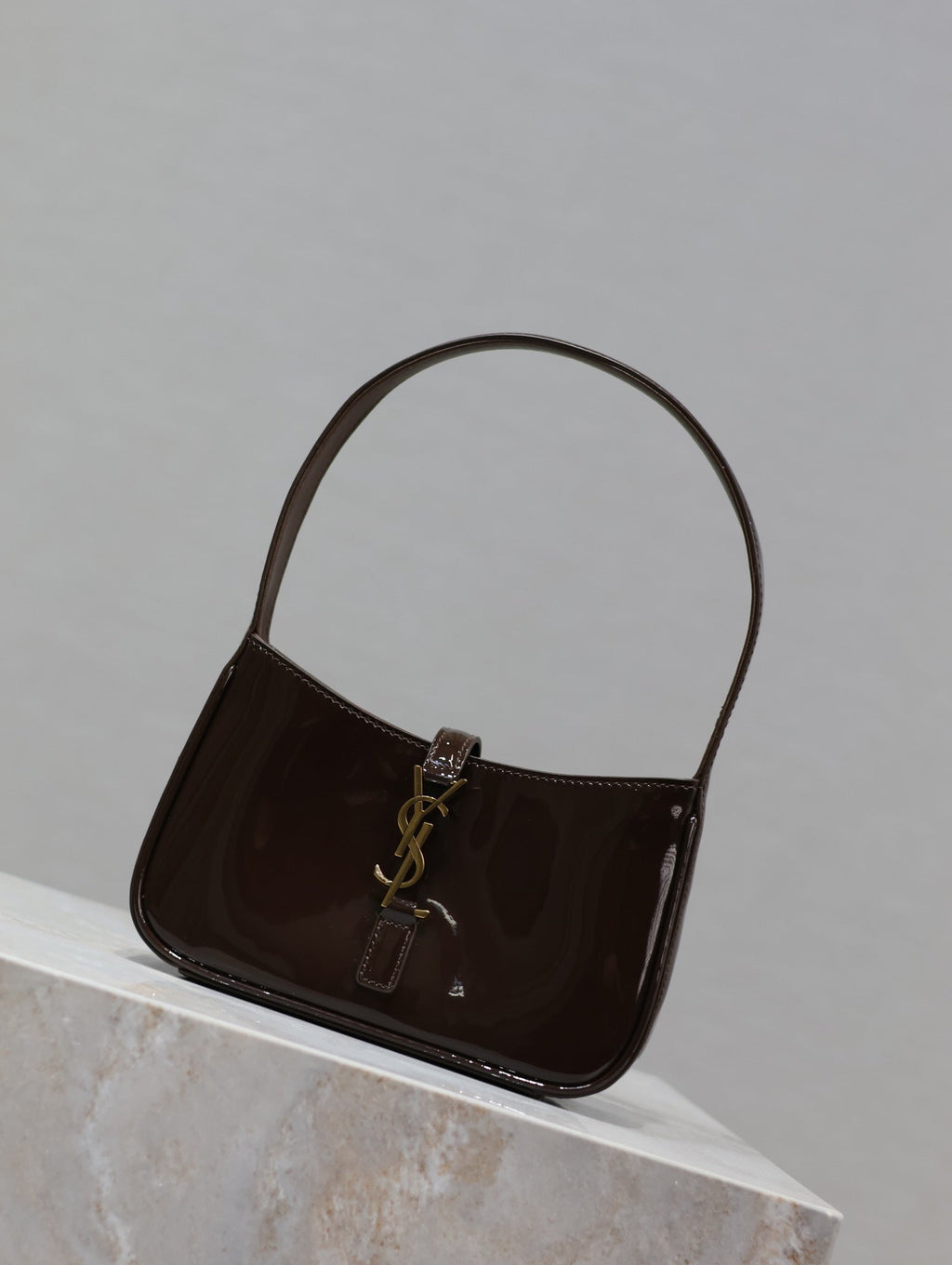 SAINT LAURENT LE 5 À 7 MINI BAG 19 IN CHOCOLATE PATENT CALFSKIN GOLD LOGO