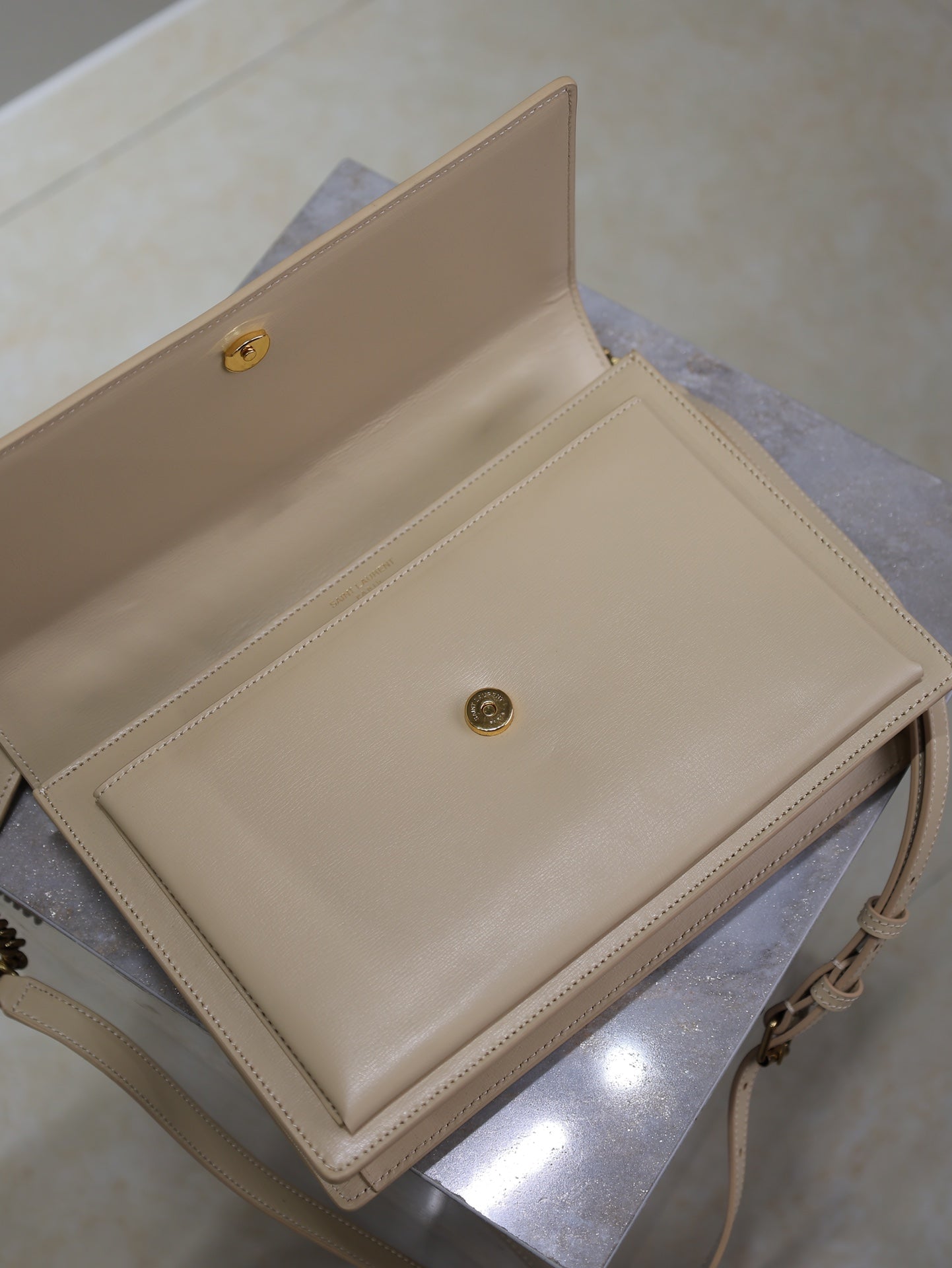 SAINT LAURENT YSL 25S SUNSET MM 25 IN NUDE CALFSKIN GOLD HARDWRE