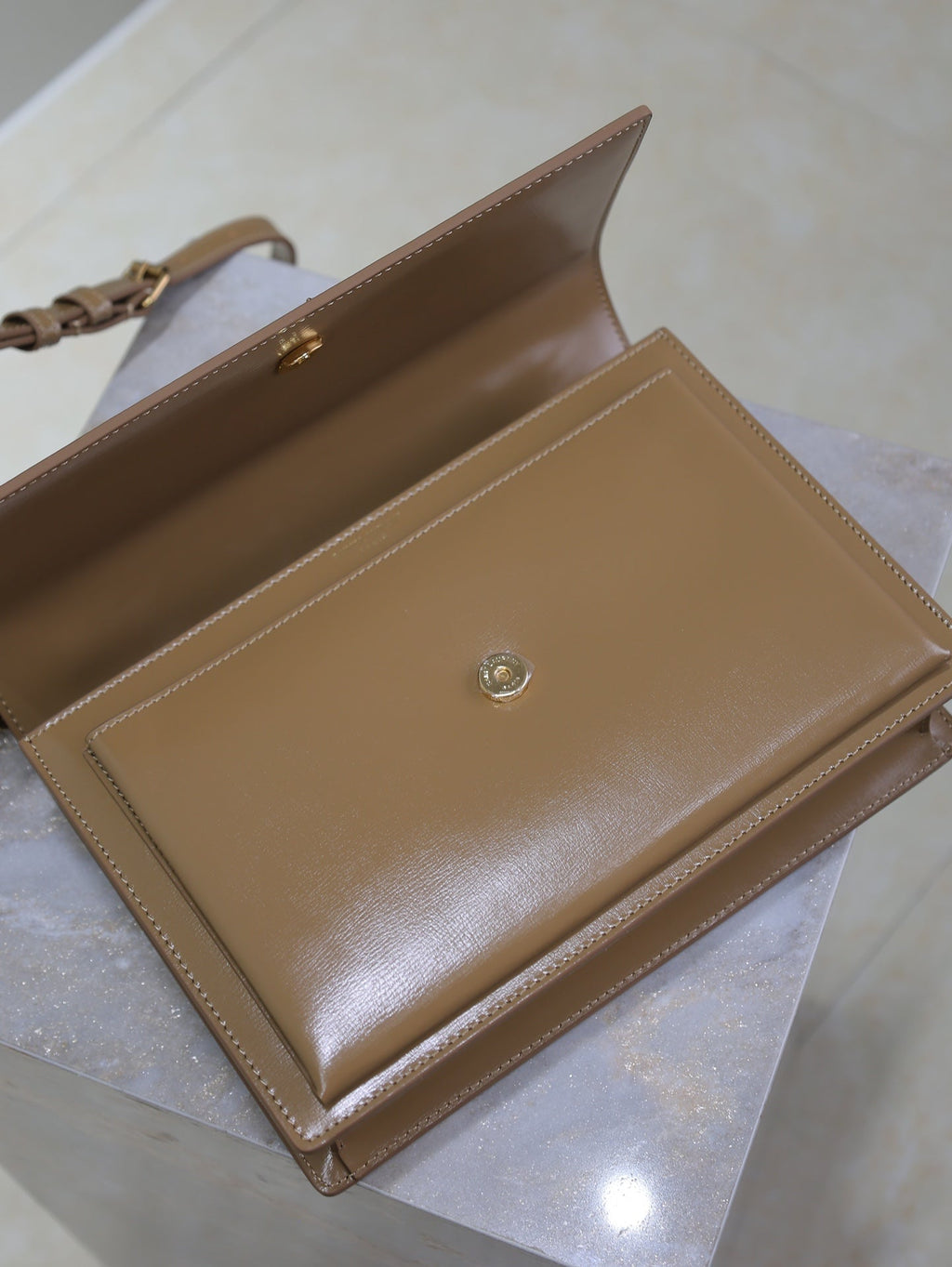 SAINT LAURENT YSL 25S SUNSET MM 25 IN FOX CALFSKIN GOLD HARDWARE