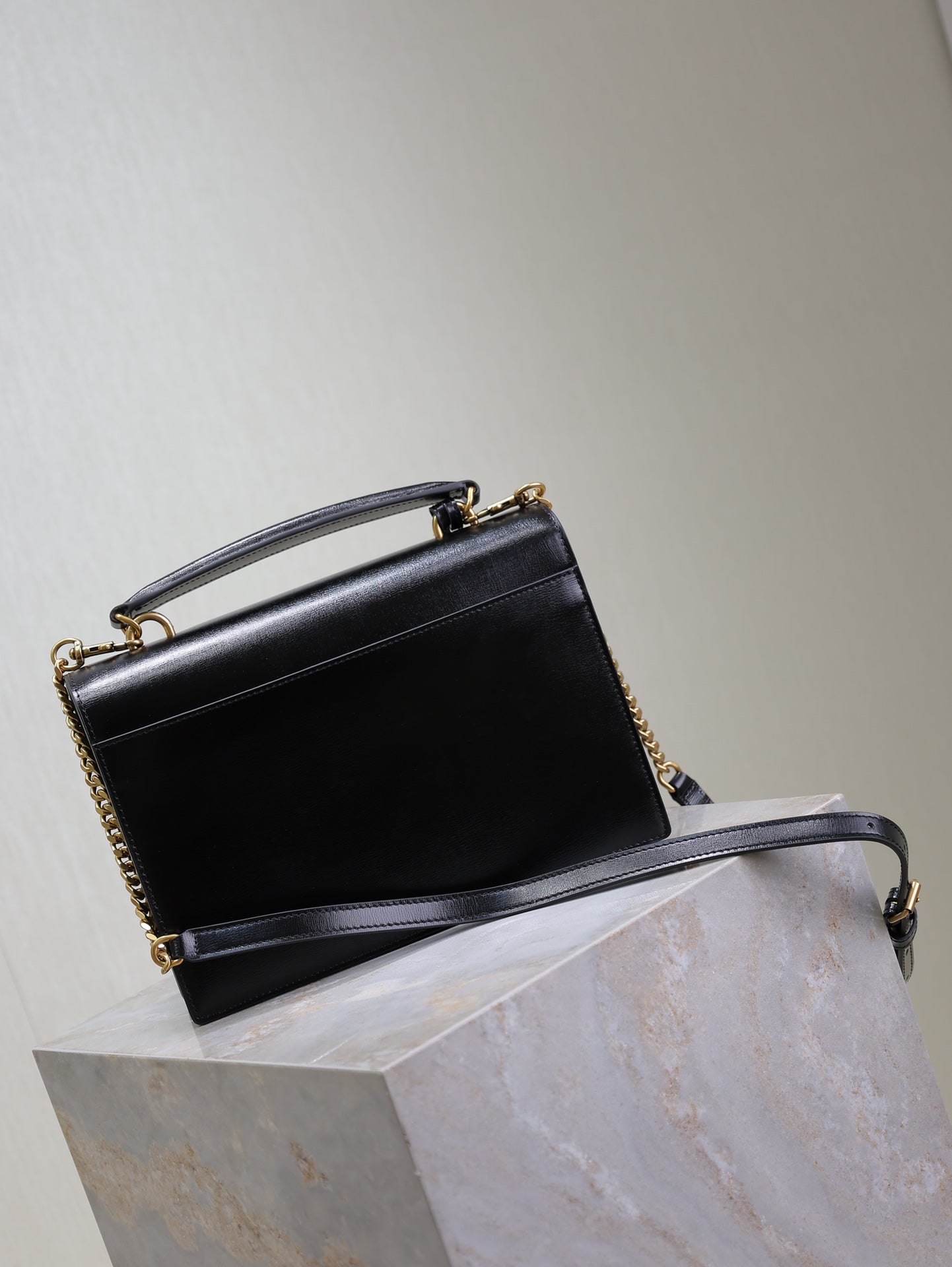 SAINT LAURENT YSL 25S SUNSET MM 25 IN BLACK CALFSKIN GOLD HARDWARE