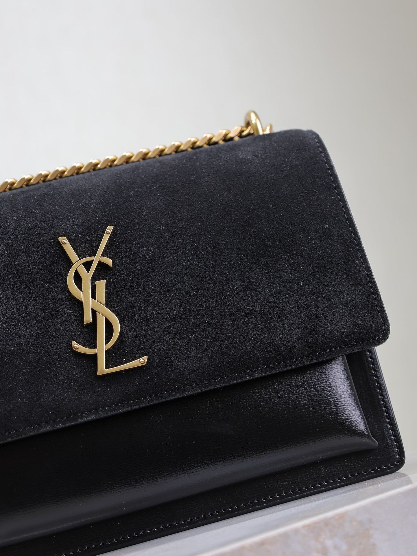 SAINT LAURENT YSL 25S SUNSET BAG 22 IN BLACK CALFSKIN AND SUEDE GOLD HARDWARE