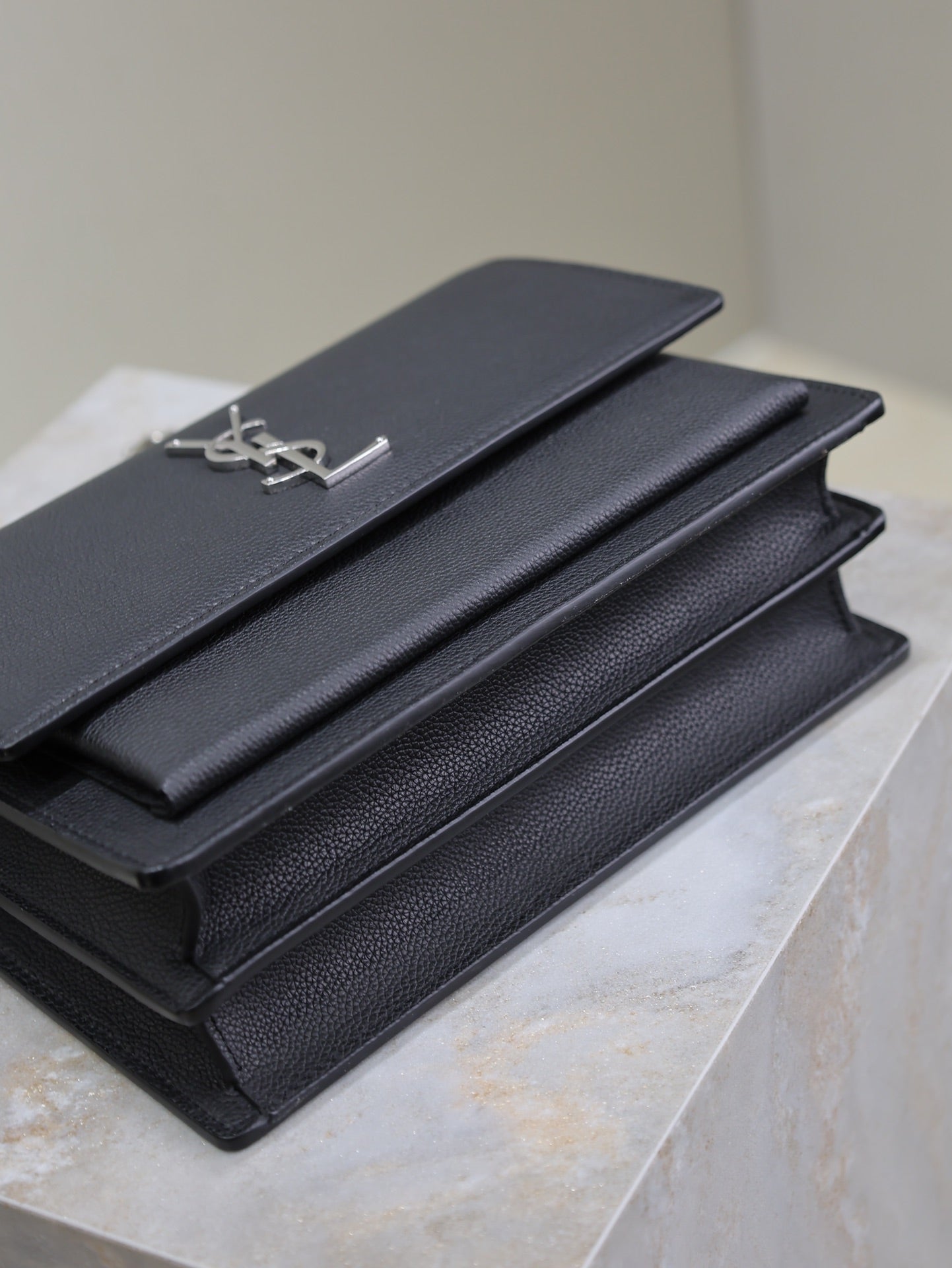 SAINT LAURENT YSL 25S SUNSET MEDIUM 22 IN BLACK GRAINED CALFSKIN SILVER HARDWRE