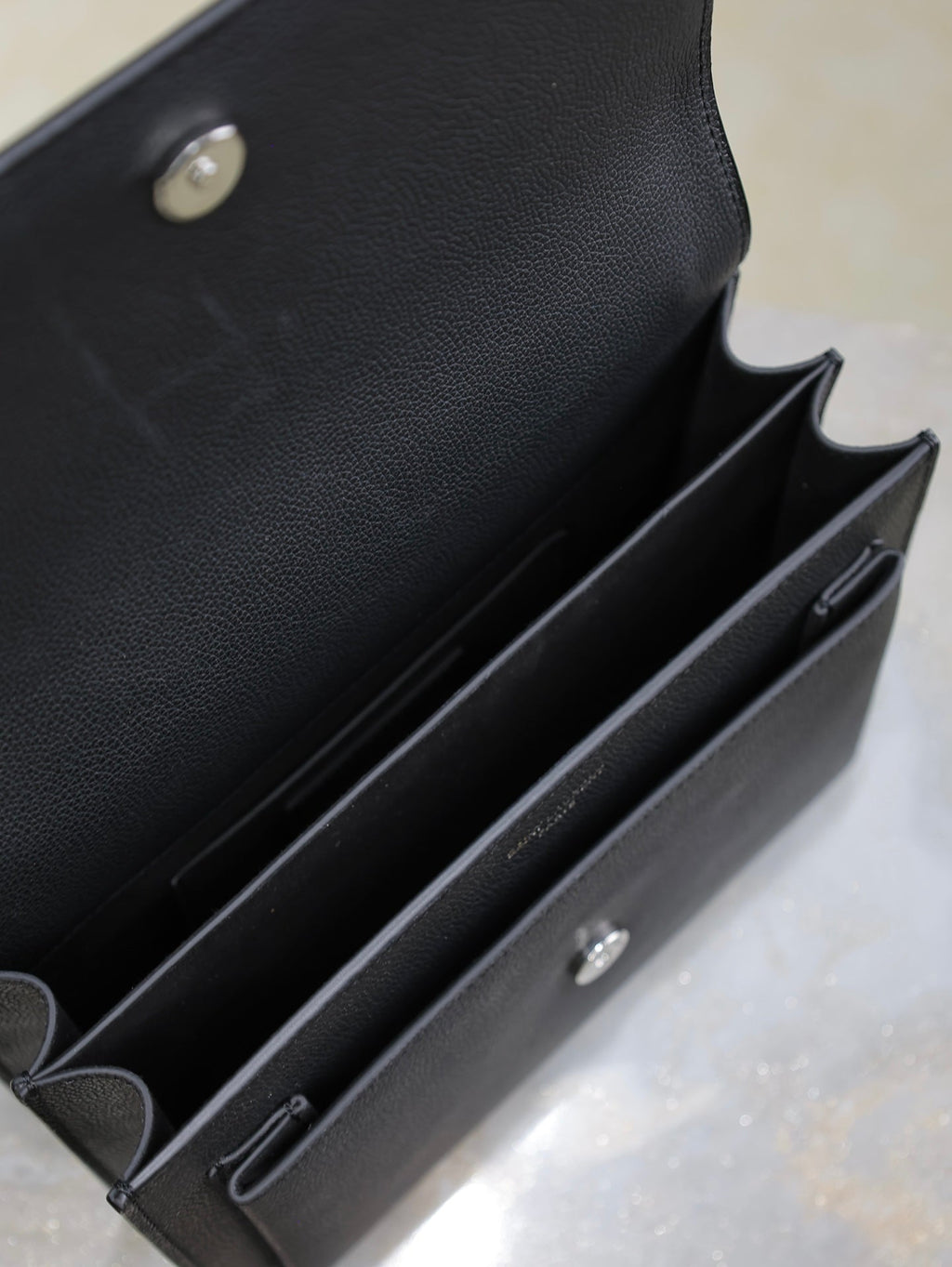 SAINT LAURENT YSL 25S SUNSET MEDIUM 22 IN BLACK GRAINED CALFSKIN SILVER HARDWRE